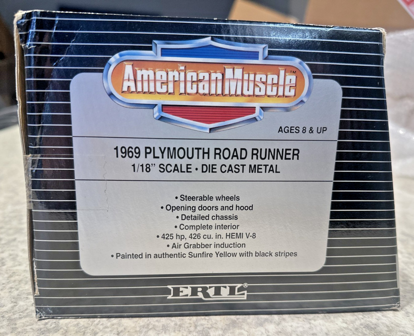American Muscle 1969 Plymouth Road Runner – Yellow -1:18-Made 1993-Diecast- New
