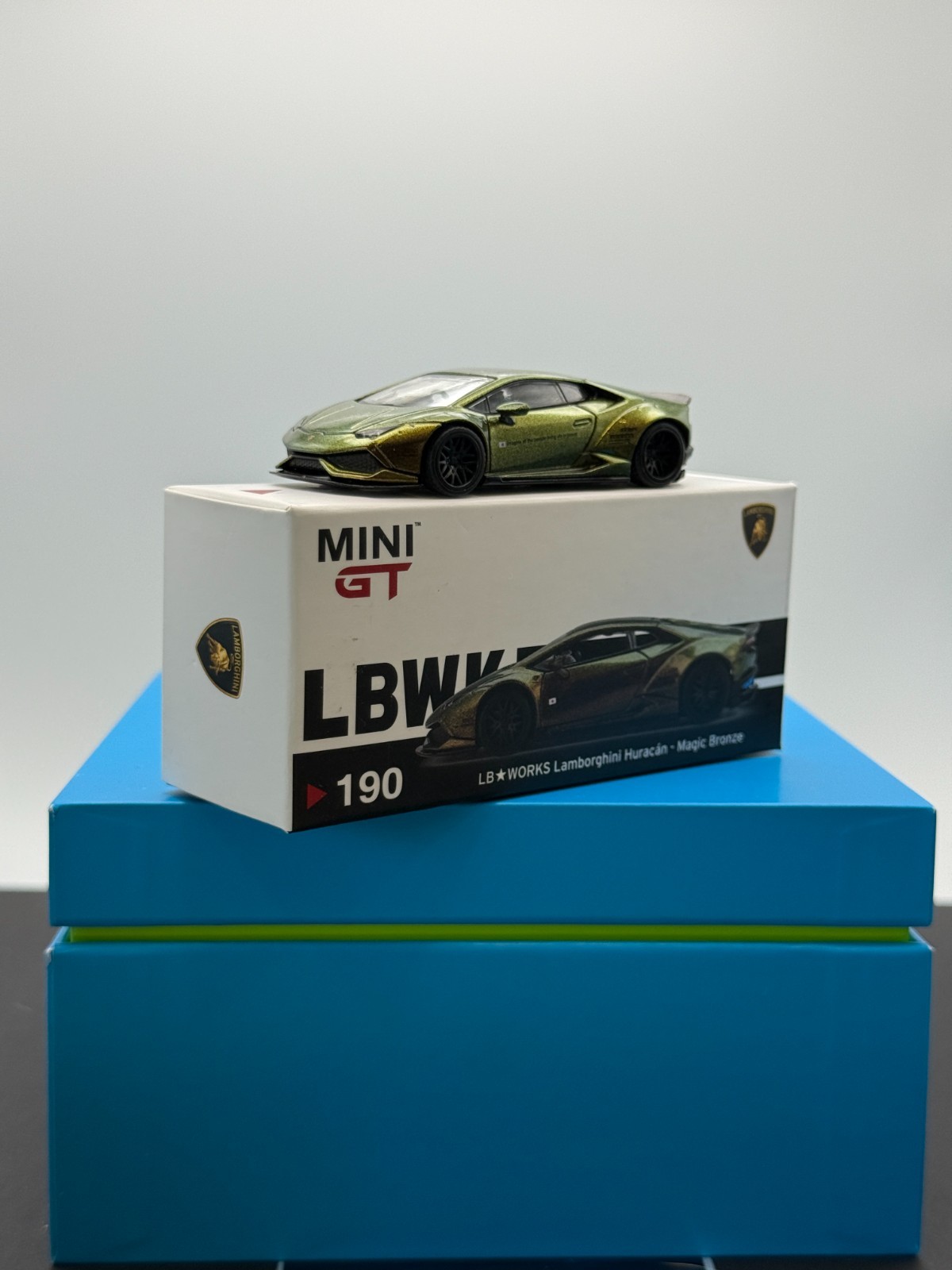 Mini GT Lamborghini Huracán LB Works Liberty Magic Bronze 190 1/64