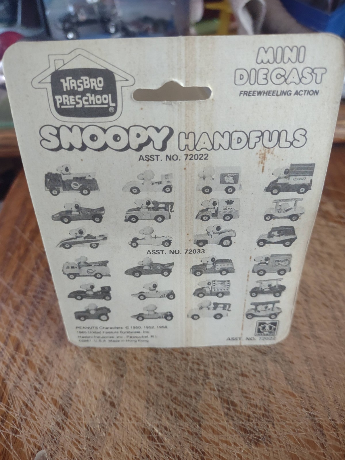 Vintage New NIB HASBRO SNOOPY Handfuls Mini Diecast MAIL TRUCK 1965 Hong Kong