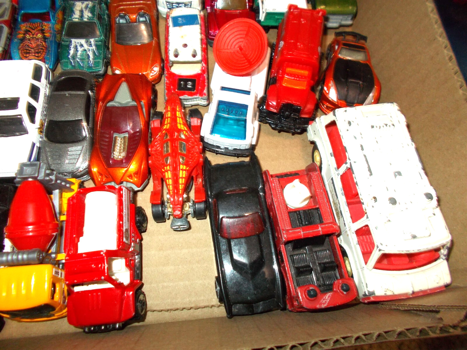 75 + LOT of 1:64 DIE-CAST & PLASTIC *HOT-WHEELS* and ETC. WHAT YOU SEE YOU GET