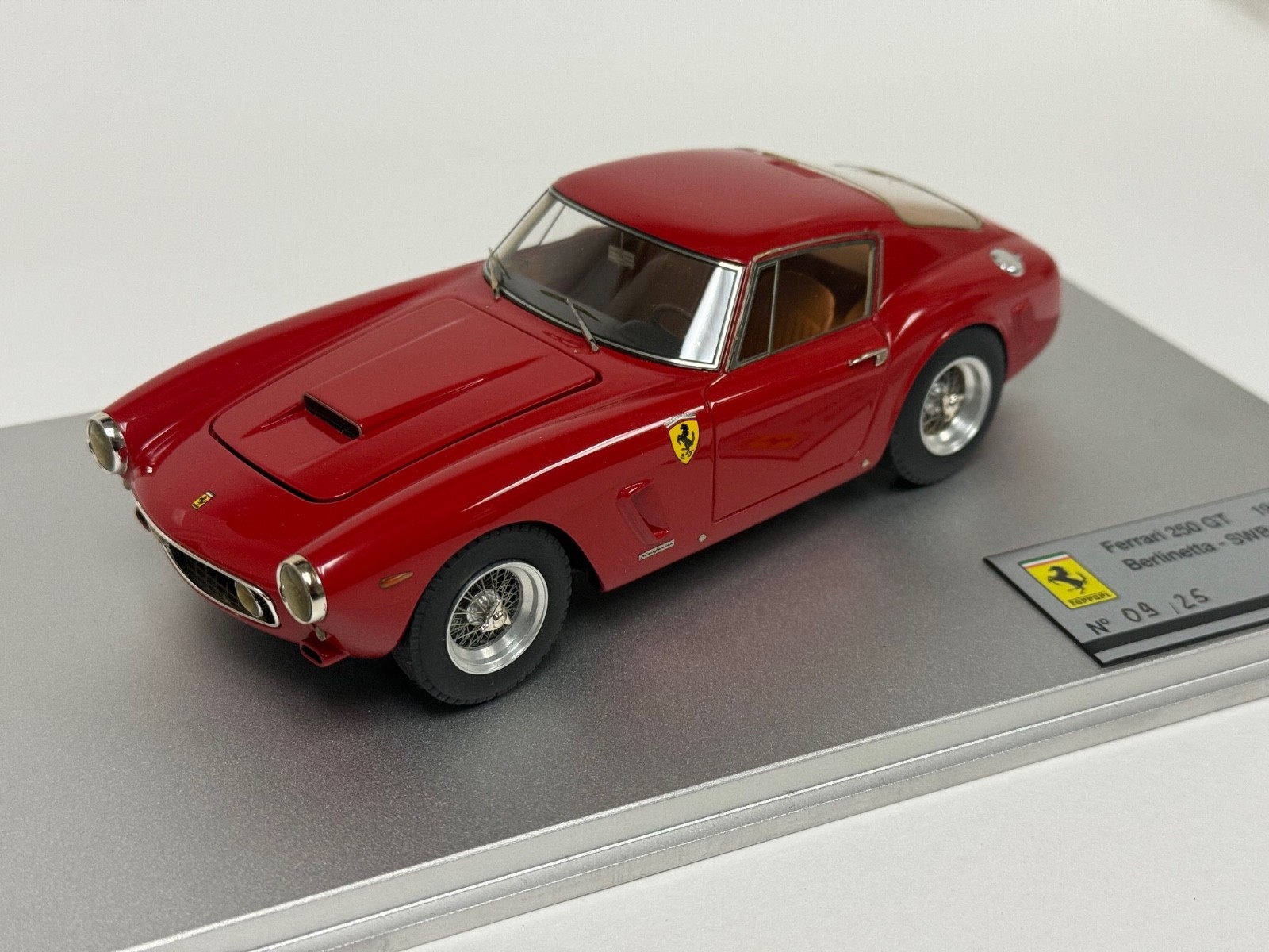 1/24 Tecnomodel Ferrari 250 GT Lusso SWB in Rosso Corsa red 25 pieces ABG169