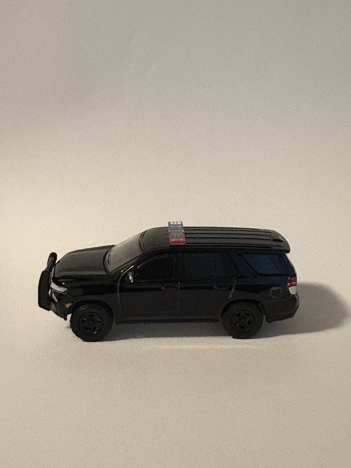 Greenlight Black Chevrolet Tahoe Police SUV 1:64 Push Bar Roof Light Bar