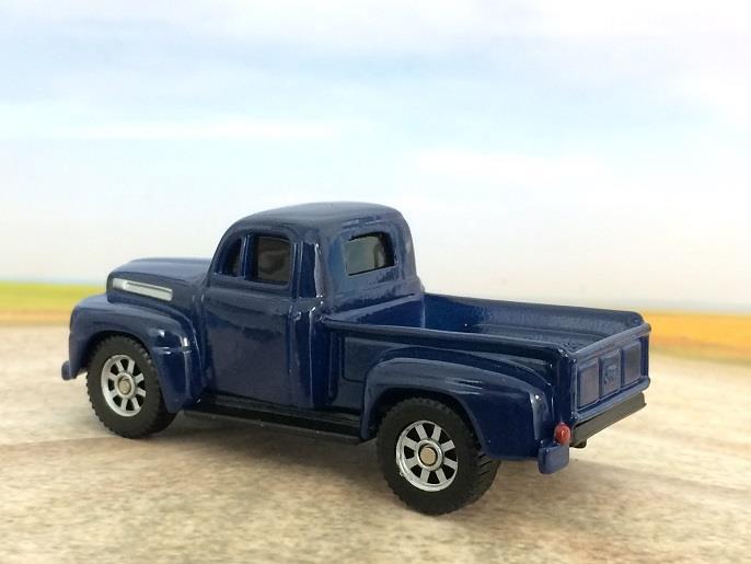 Vintage Motoring 1948 Ford F1 Flathead V8 Step-Side Pickup 1/64 Scale Ltd Ed P14