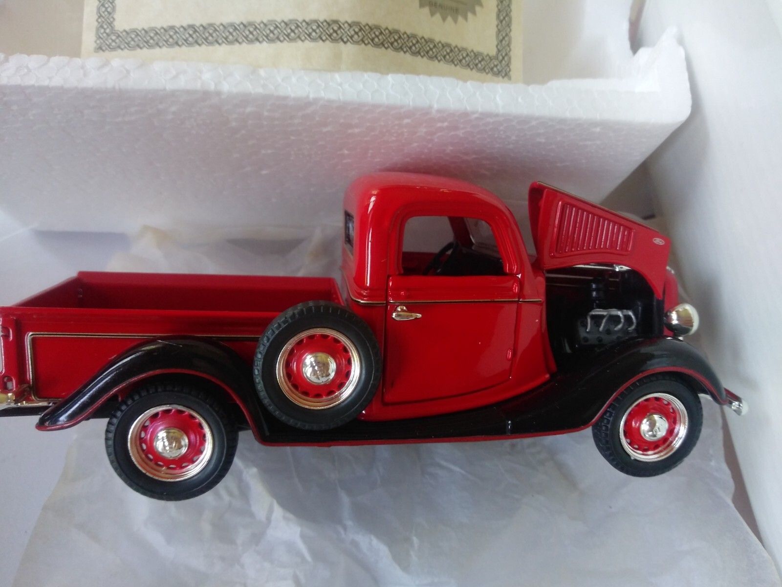 NIOB National Motor Museum Mint 1936 Ford Pickup truck, red; Flathead V-8 ½-ton