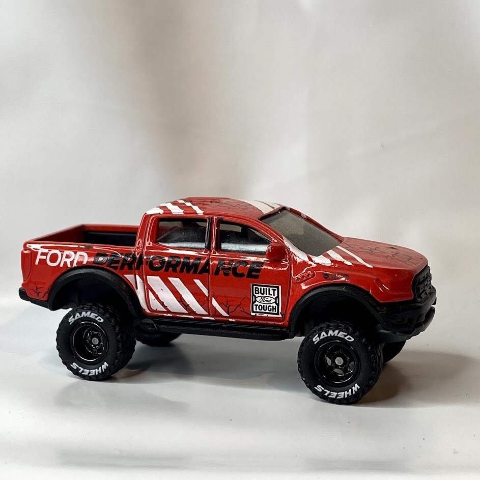14mm 4×4 Truck Tire Sets – Black 5 spoke for Hot Wheels