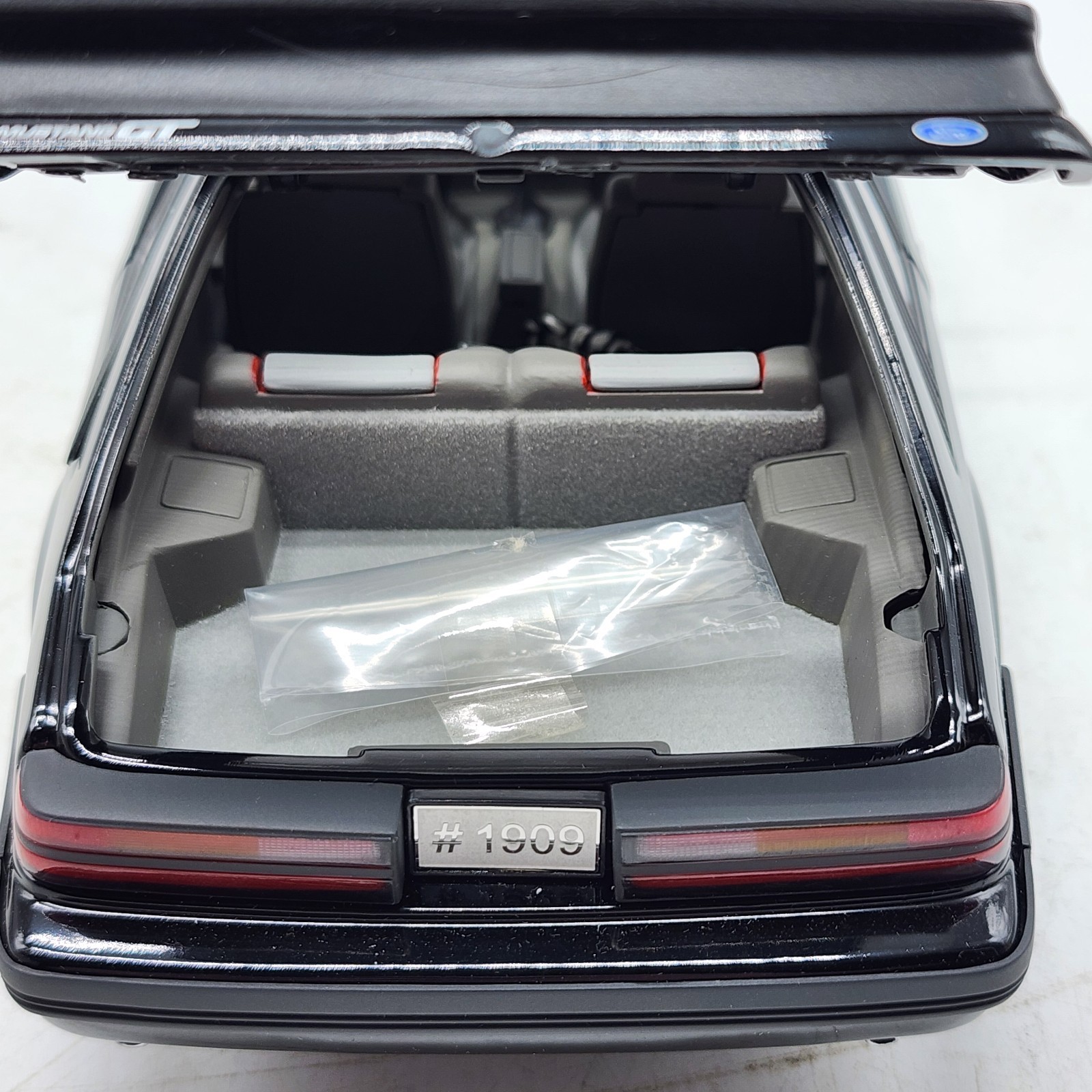 52Z GMP Black 1985 Ford Mustang 5.0 GT 1:18 New Open Box Rare HTF 1909/3000