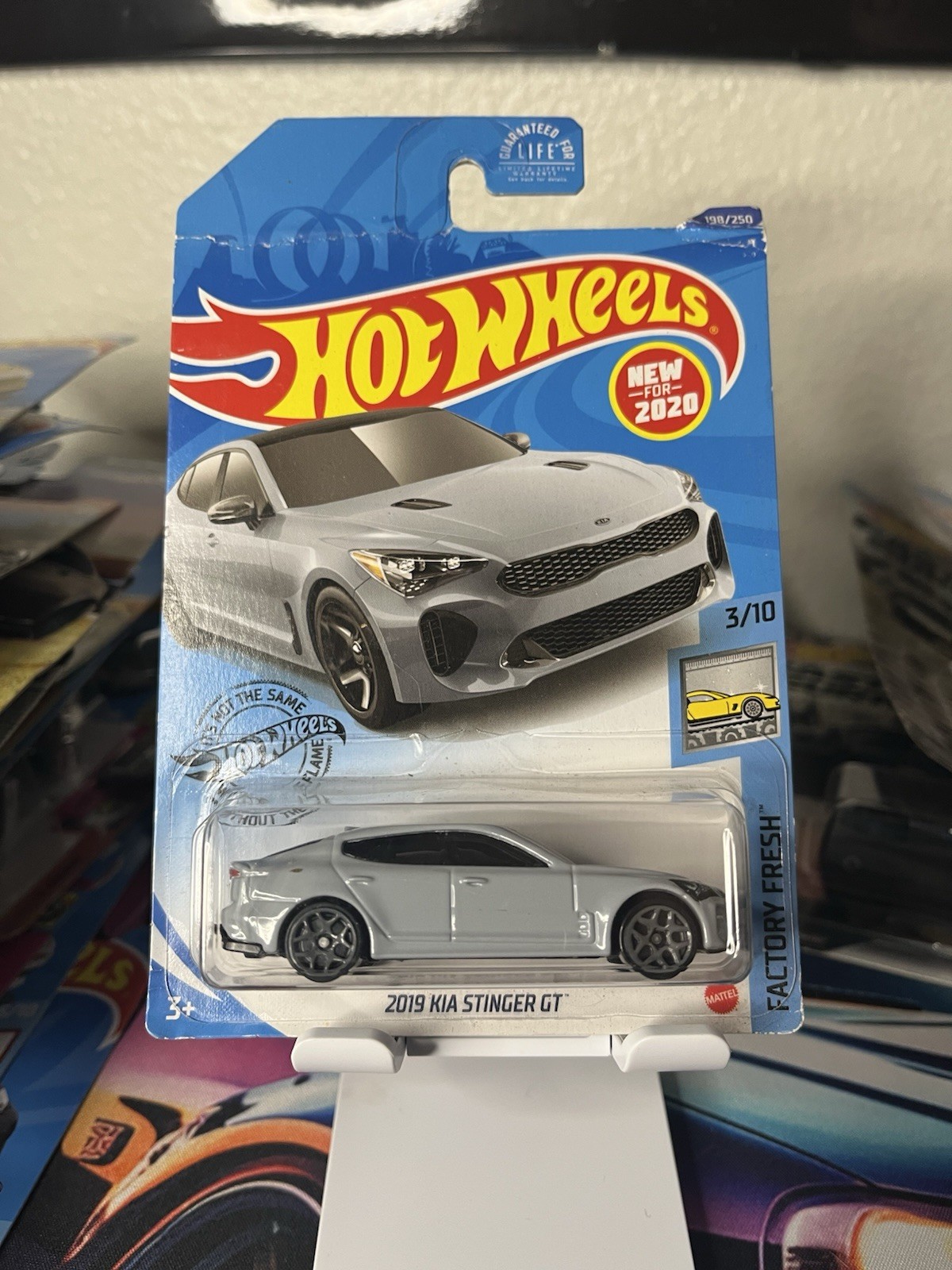 Hot Wheels Factory Fresh 3/10 2019 Kia Stinger GT 198/250 Gray