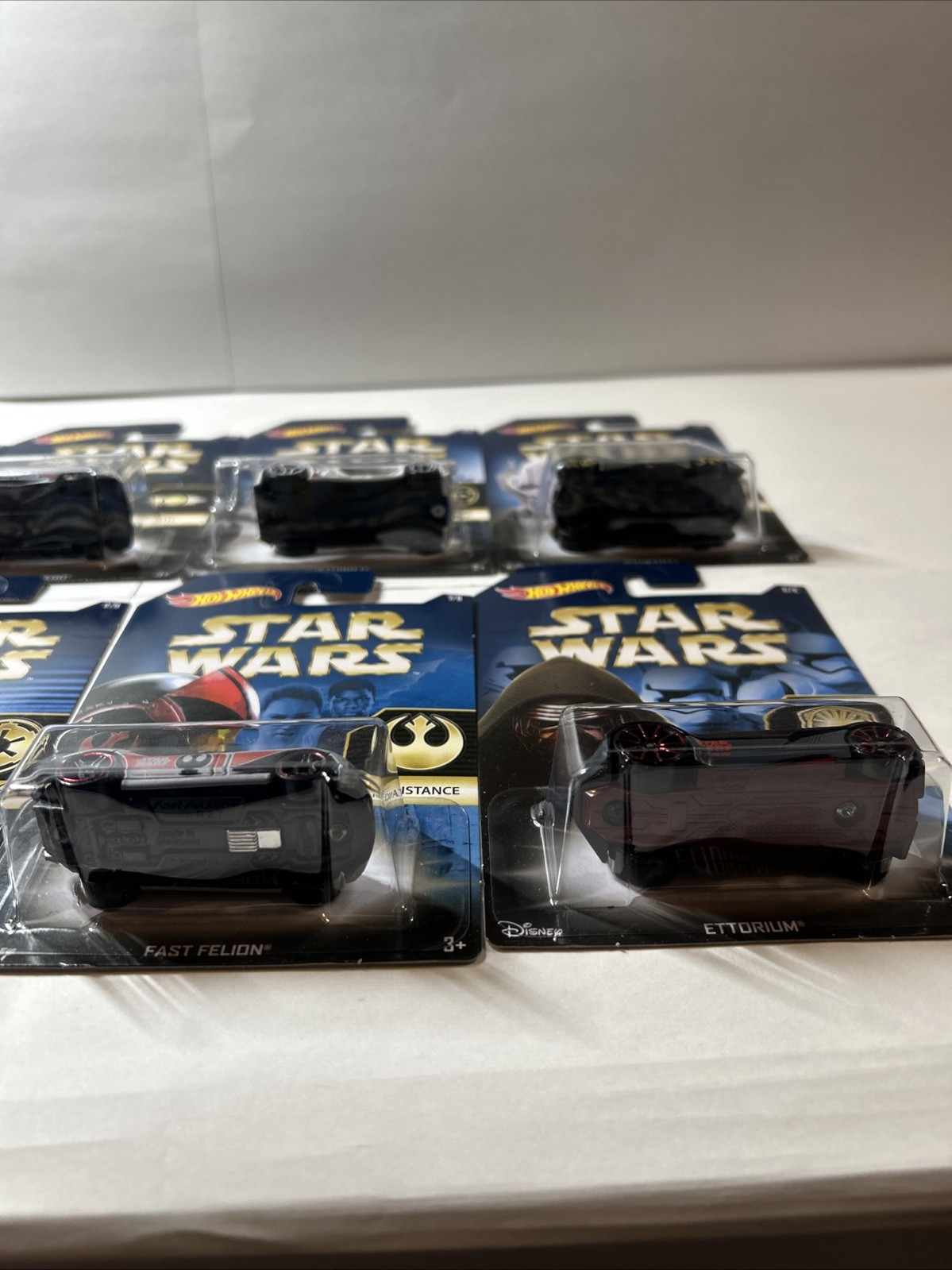 2015 Hot Wheels Star Wars Factions Car Lot Complete set of 8