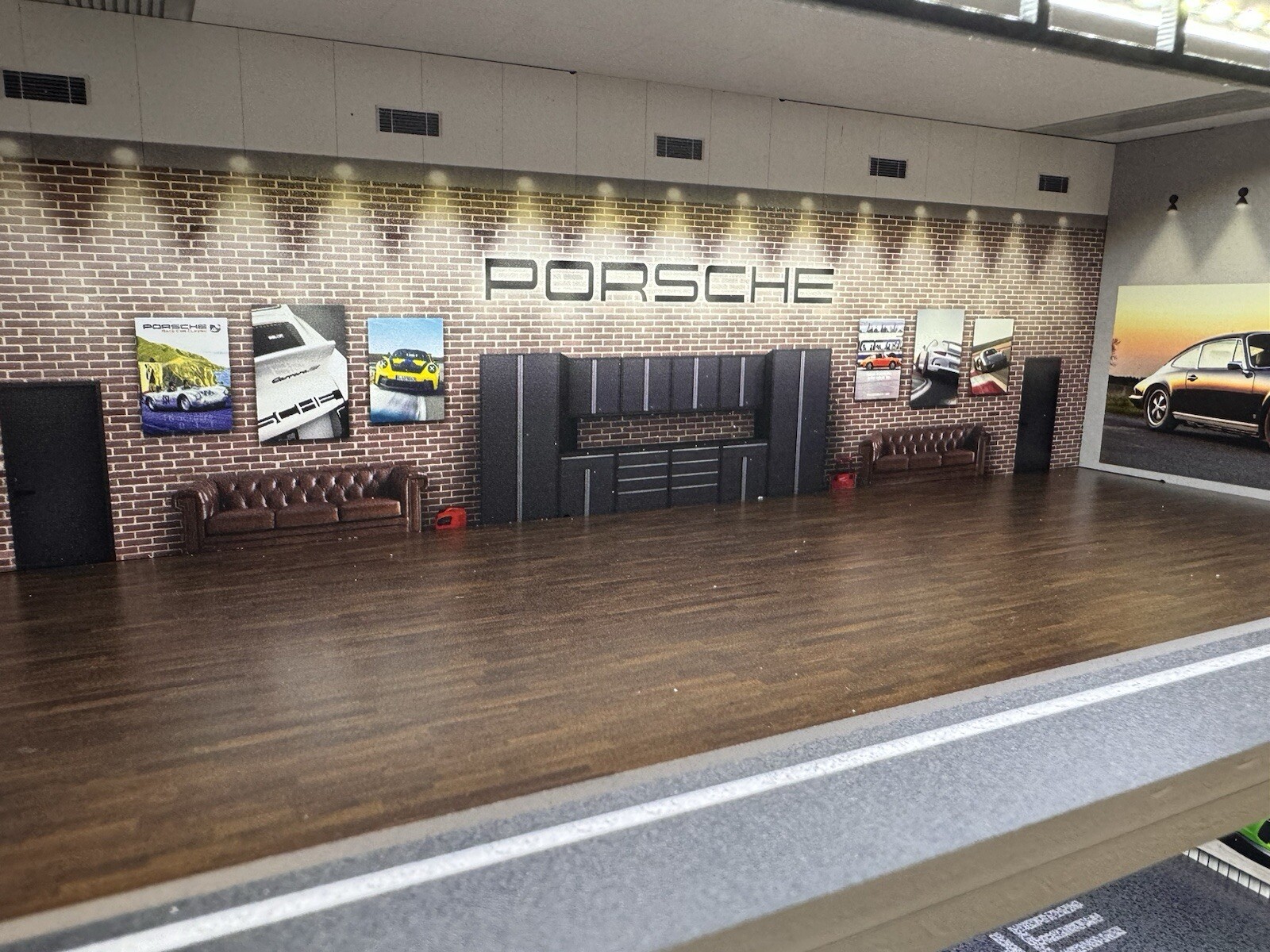 The Ultimate Porsche Diorama! For Hot Wheels 1:64 Models LED Lighting 5 LEVELS!
