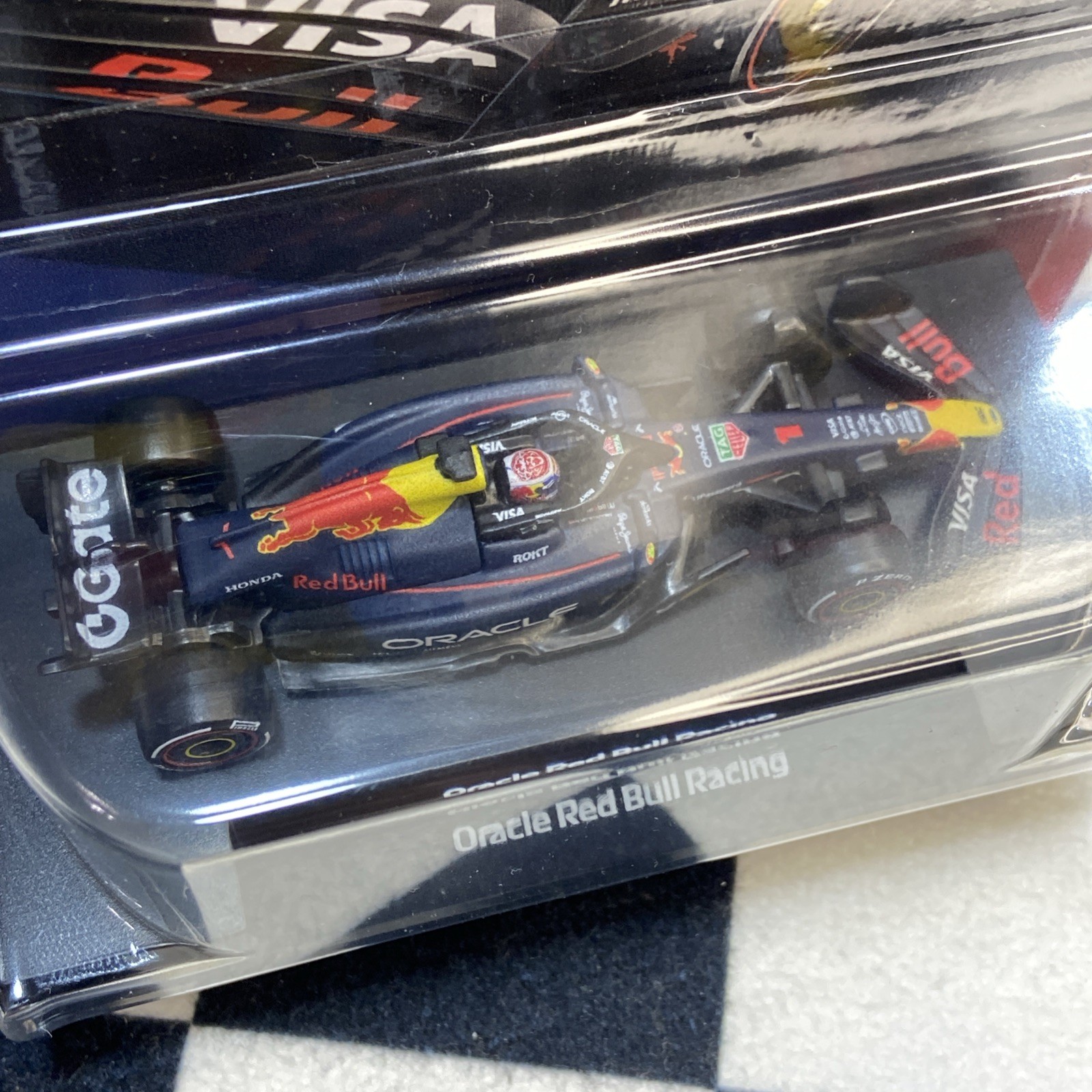 Hot Wheels 2025 Formula 1 Oracle Red Bull Racing #1 Formula 1 Die Cast.