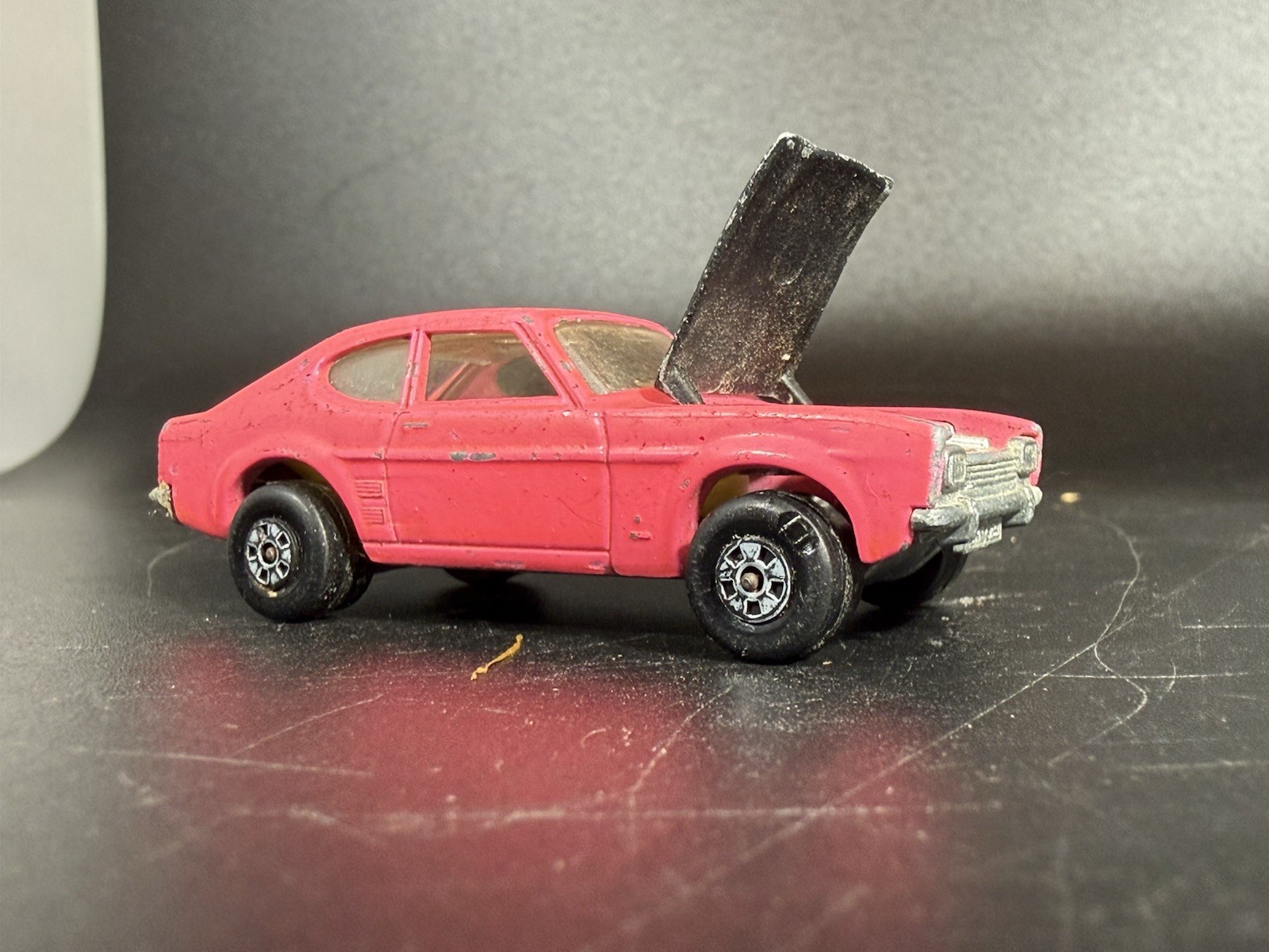 Matchbox Lesney No 54 Ford Capri * Superfast * Pink W/Black Hood 1970 * England