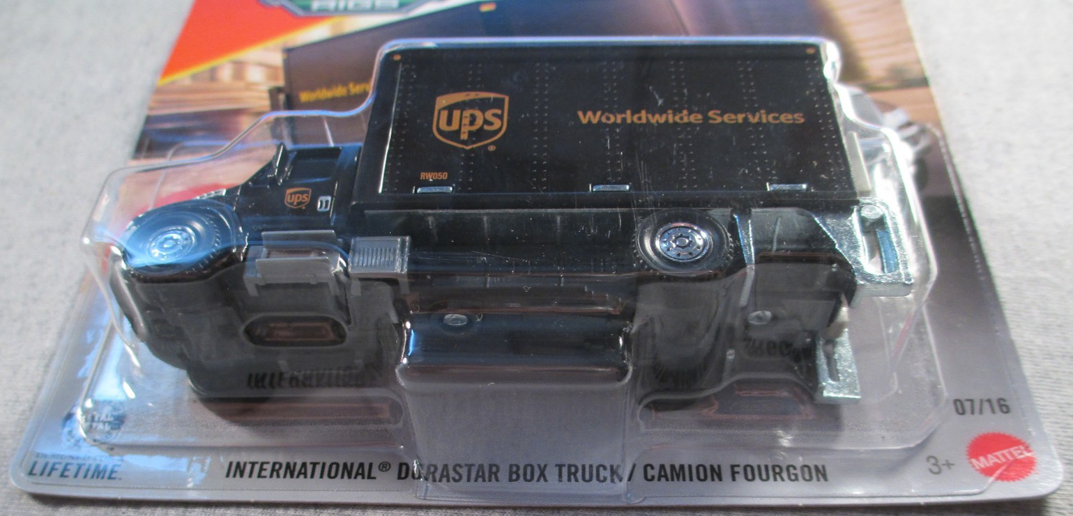 UPS International Durastar Box Truck – Sealed – 2026 Martchbox Working Rigs