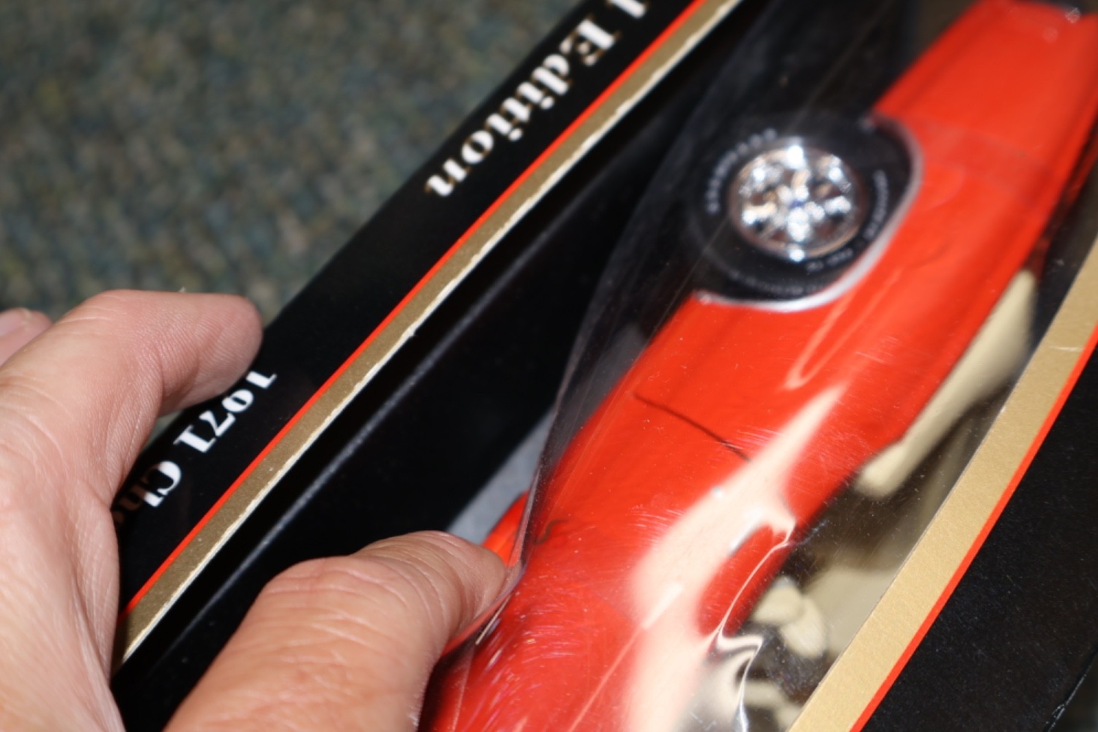 Maisto 1:18 1971 Chevrolet Chevelle SS 454 Convertible Model Car in Orange
