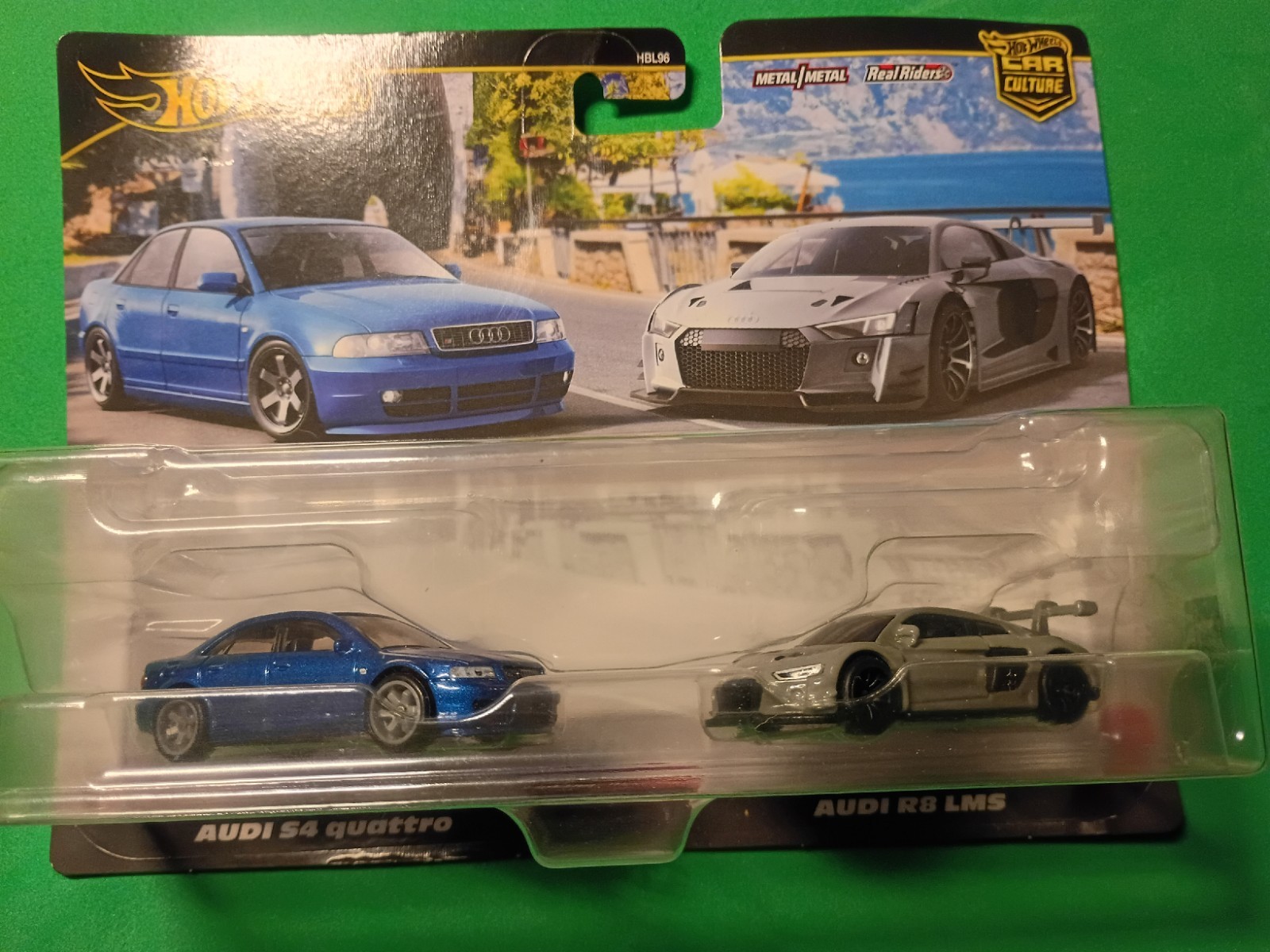 Hot Wheels Premium Car Culture Twin 2 Pack Audi S4 Quattro & Audi R8 LMS NIB