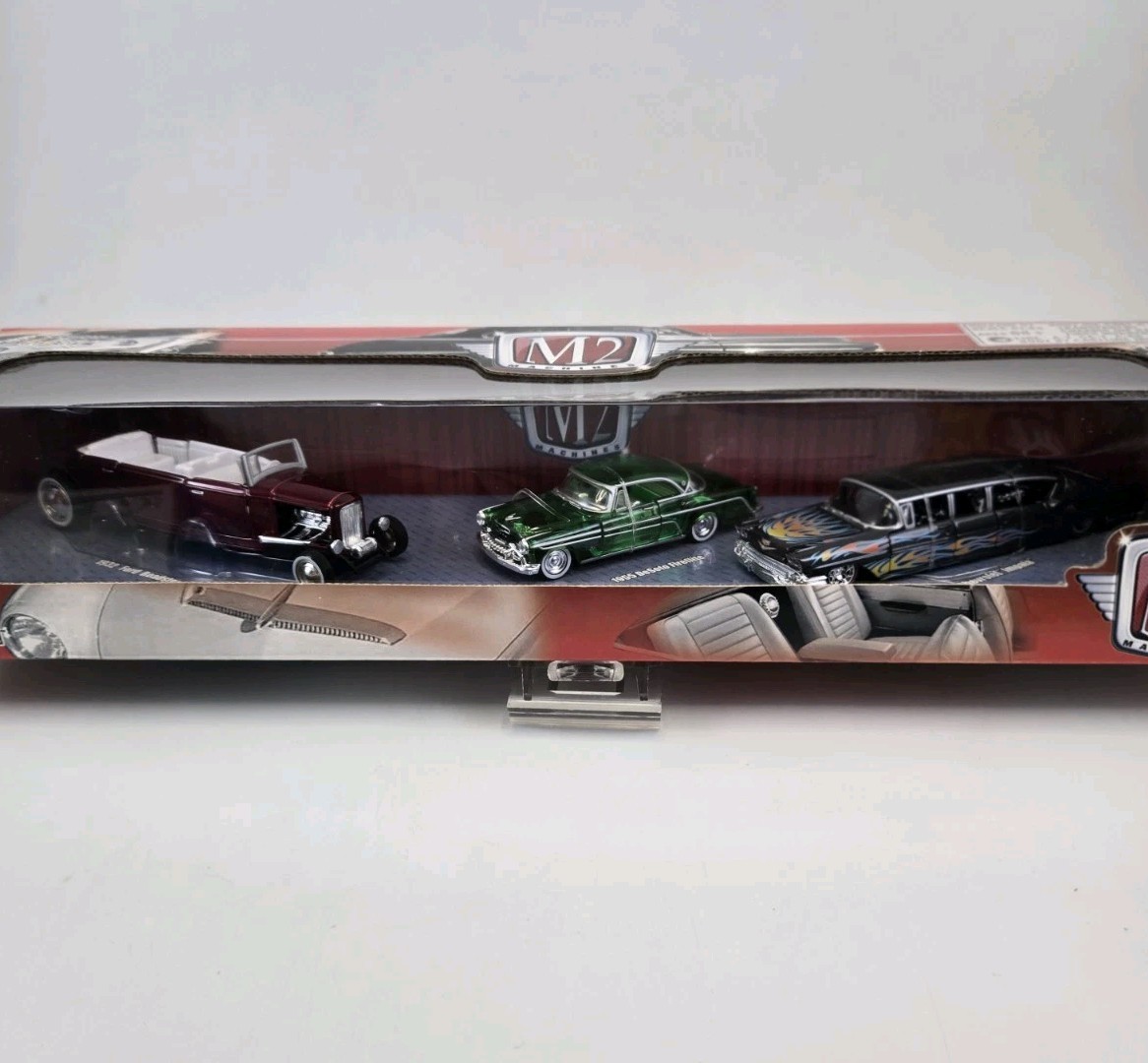 M2 Machines Auto Stretch Rodz 3 Car Set 1/64 1932 Ford Roadster 1953 Impala