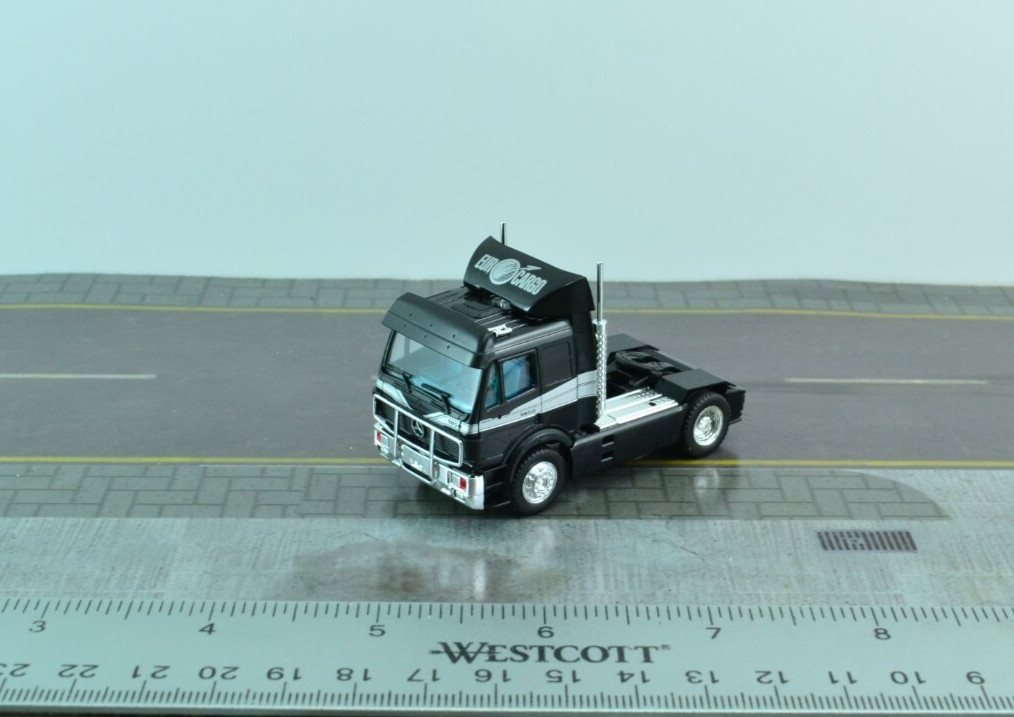 Herpa Mercedes Benz SK Tractor Unit Truck Euro Cargo 1:87 HO Scale (HO5305)