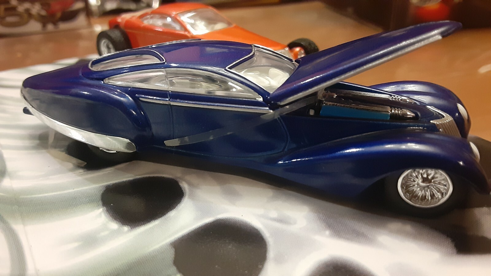 Vintage Hot wheels Foose Desisn 2 car set High End Collectors W/RR’s