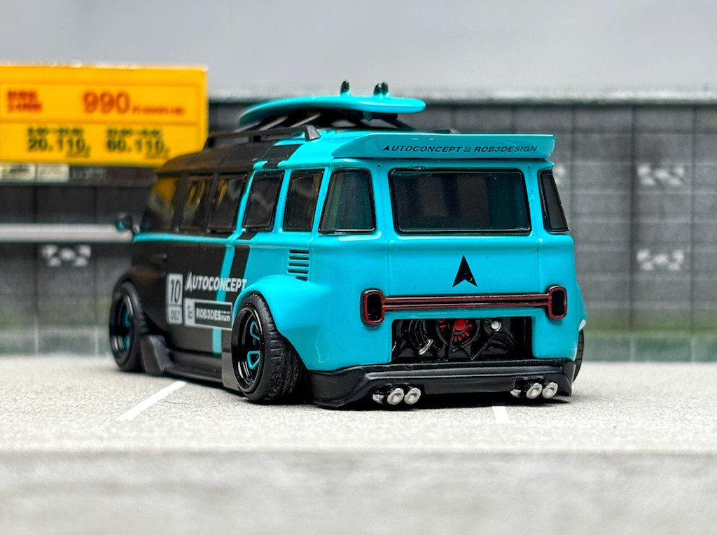 Liberty 1:64 Black Blue VW T1 Kombi Van Camper Sports Model Diecast Metal Car