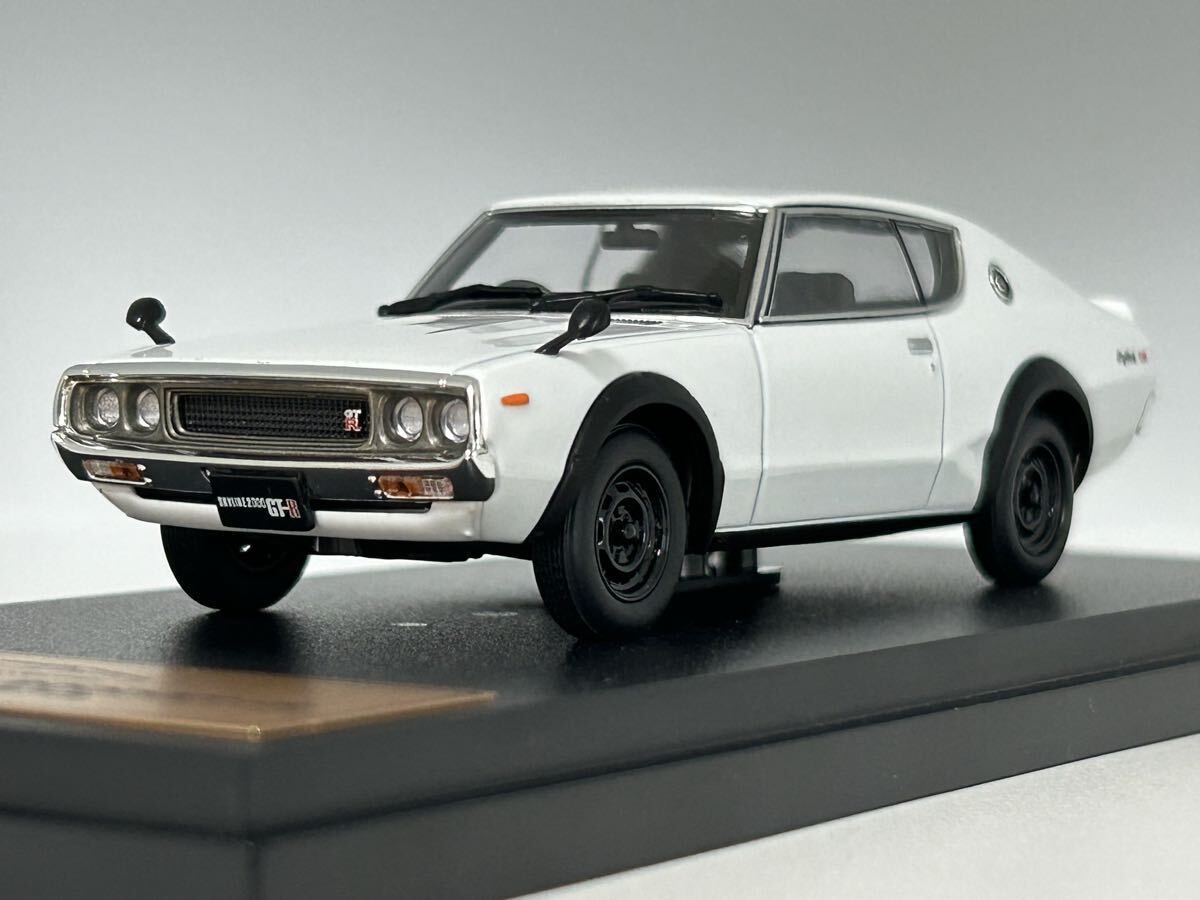Nissan Skyline 2000 GT-R KPGC110 Mini Car 1/43 Display Collectible