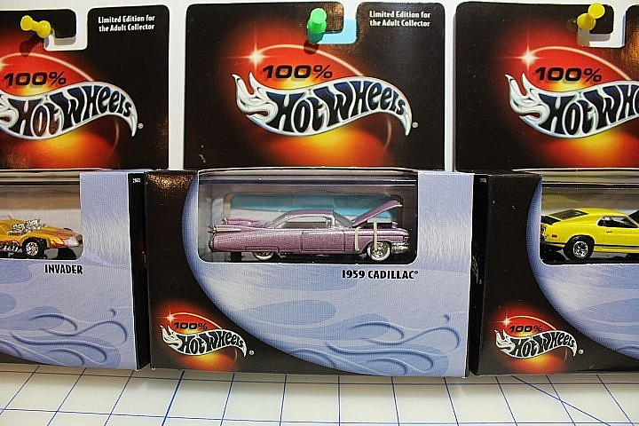 100% Hot Wheels 59 Cadillac, Invader, 1970 Ford Mustang, 1957 Chev. Nomad