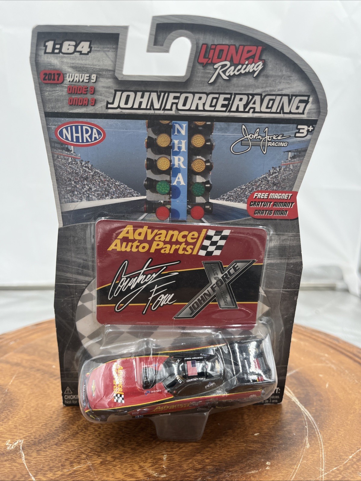 New John Force Racing-NHRA-Courtney Force-Advance Auto Parts dragster-2017 1/64