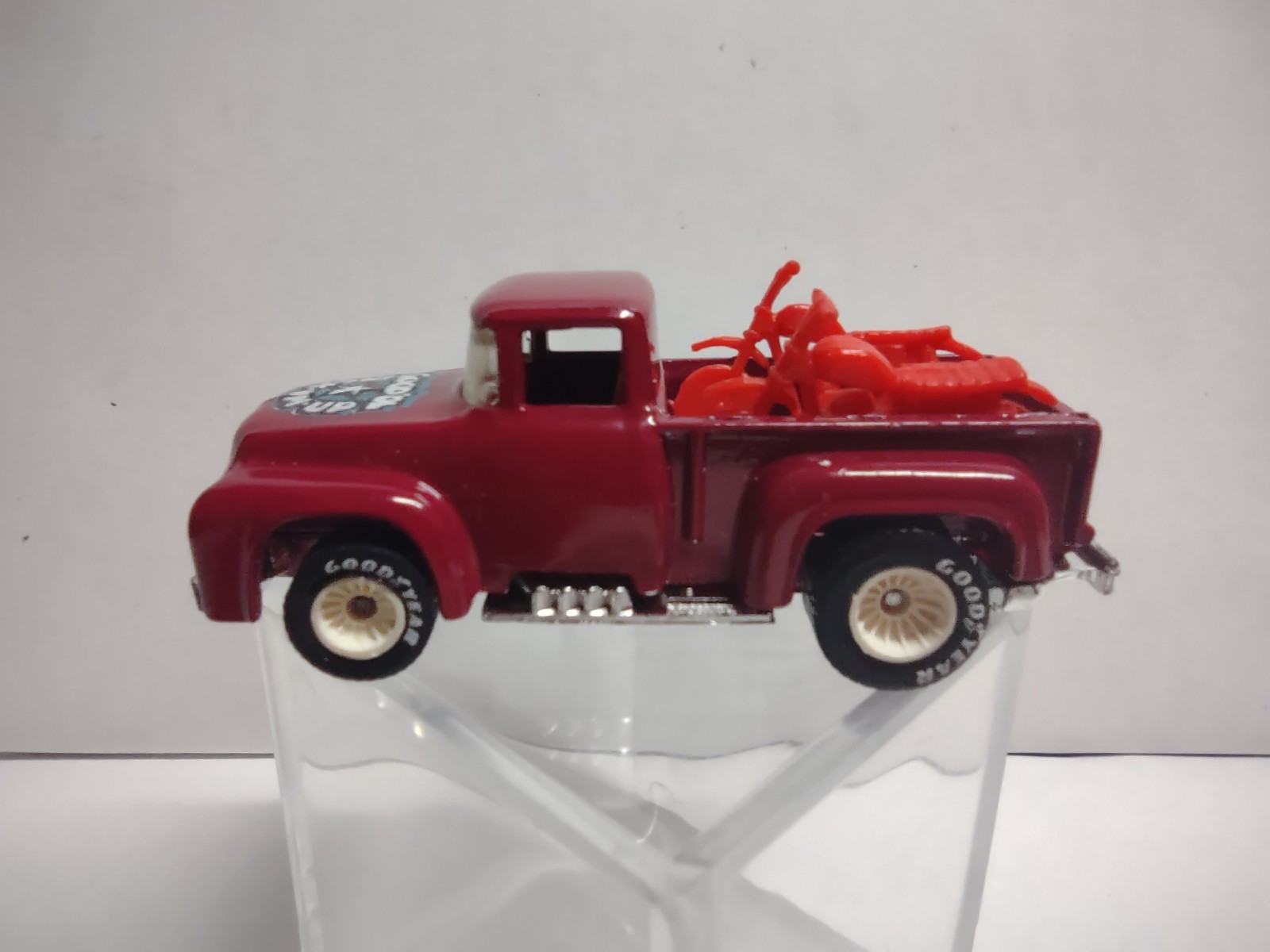 Hot Wheels Good Ol’ Pick Um Up 56 Hi Tail Hauler Real Riders Malaysia 1973