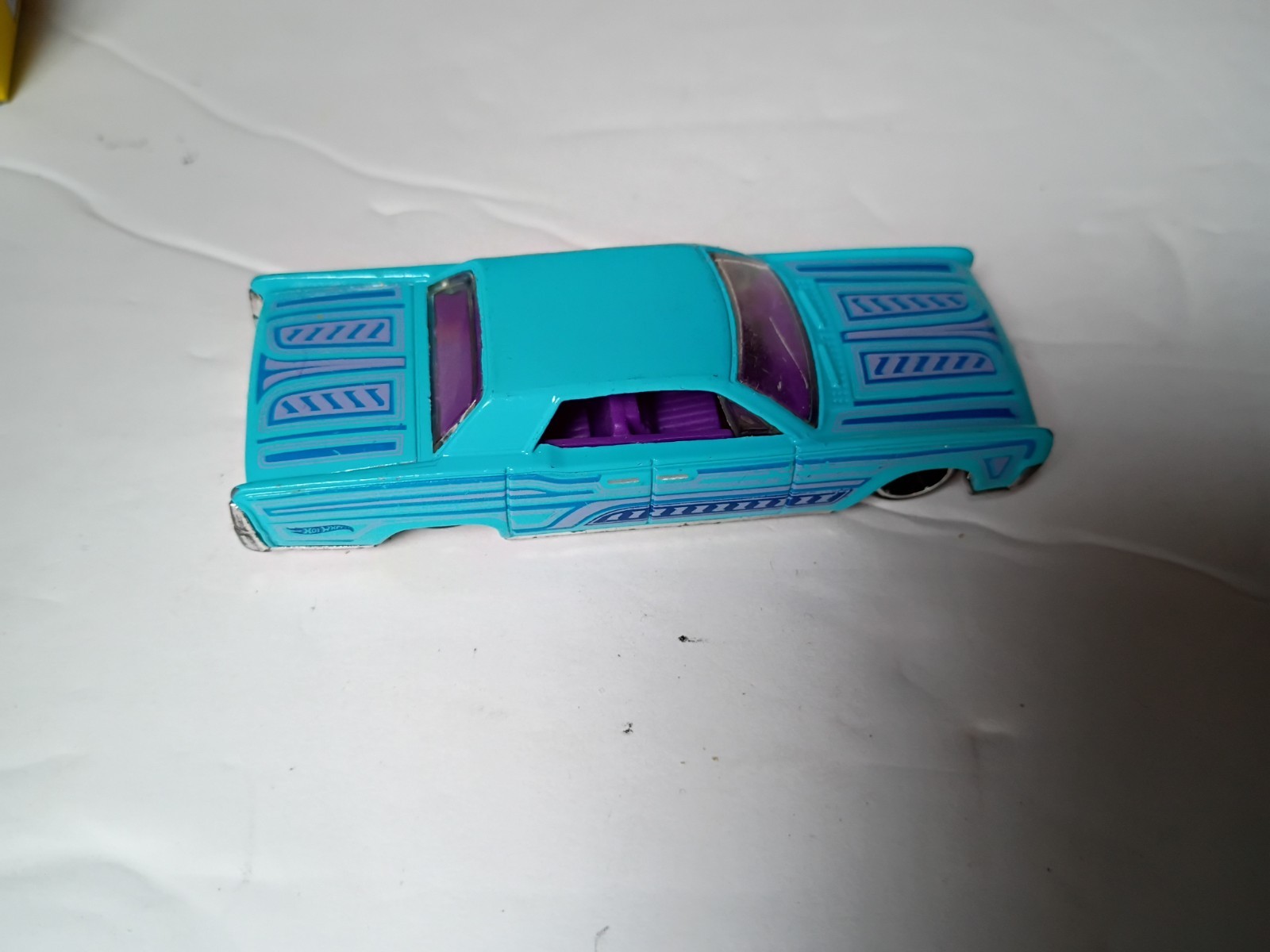Hot Wheels ’64 Lincoln Continental Light Blue HW Workshop Garage Diecast Car