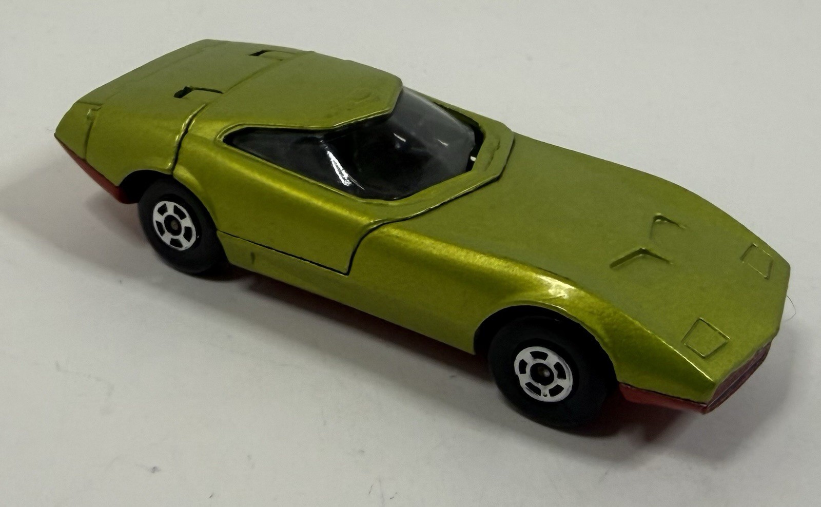 Lesney Matchbox 1970 Superfast Dodge Challenger MKIII 1:64 Diecast NM/Mint