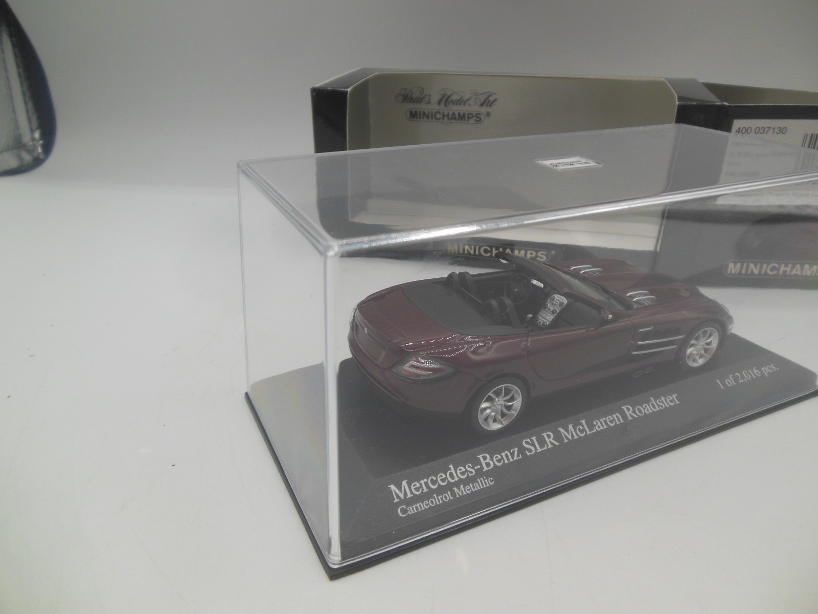 Minichamps 400 037130 2007 Mercedes Benz SLR Mclaren Roadster Red Metallic 1:43
