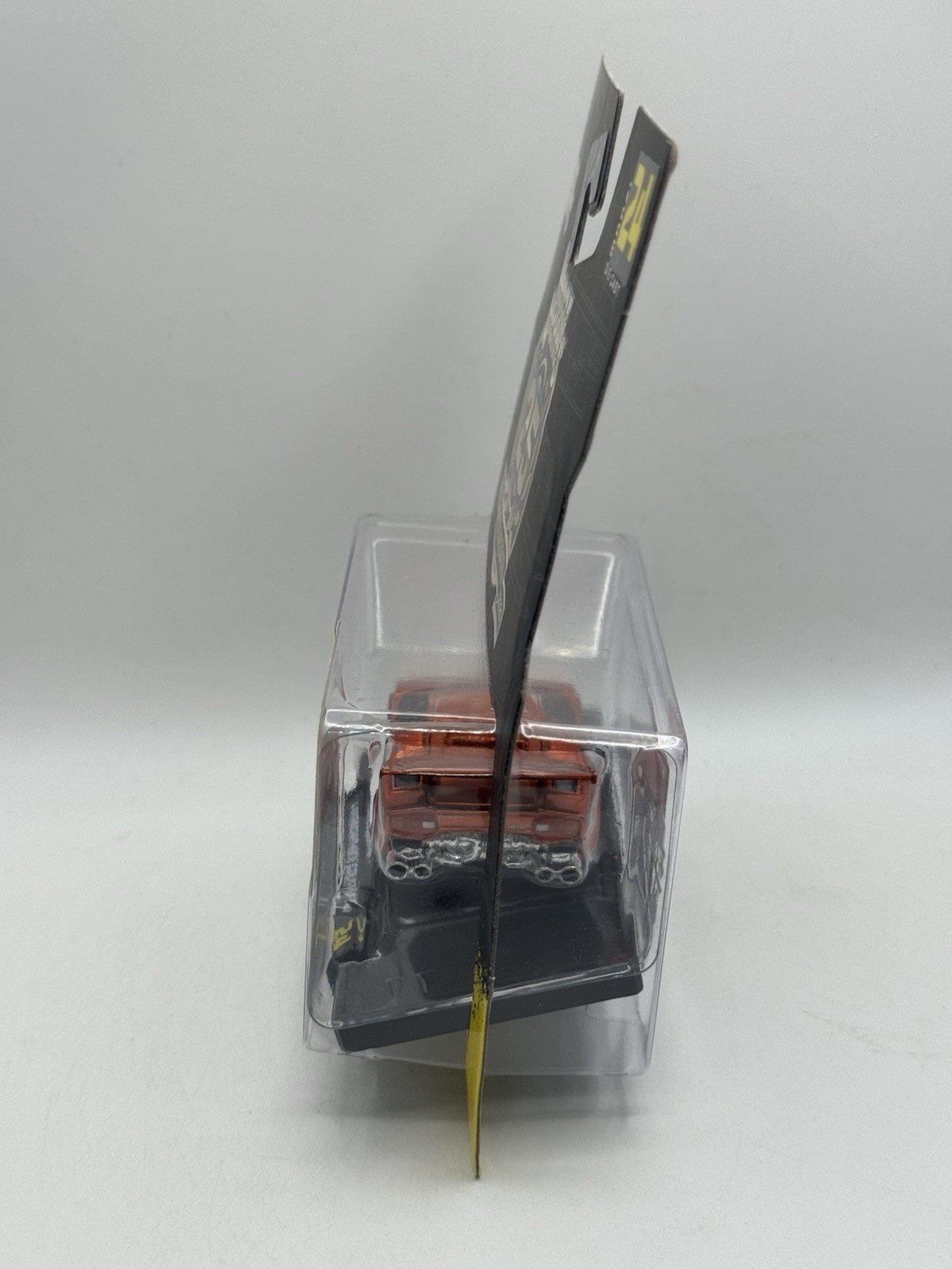 Muscle Machines 25th Anniversary Lamborghini Countach – 1:64 Diecast Car