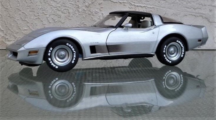 Corvette Chevrolet StingRay Race Car Chevy Classic Hot Rod Metal Promo Model1980