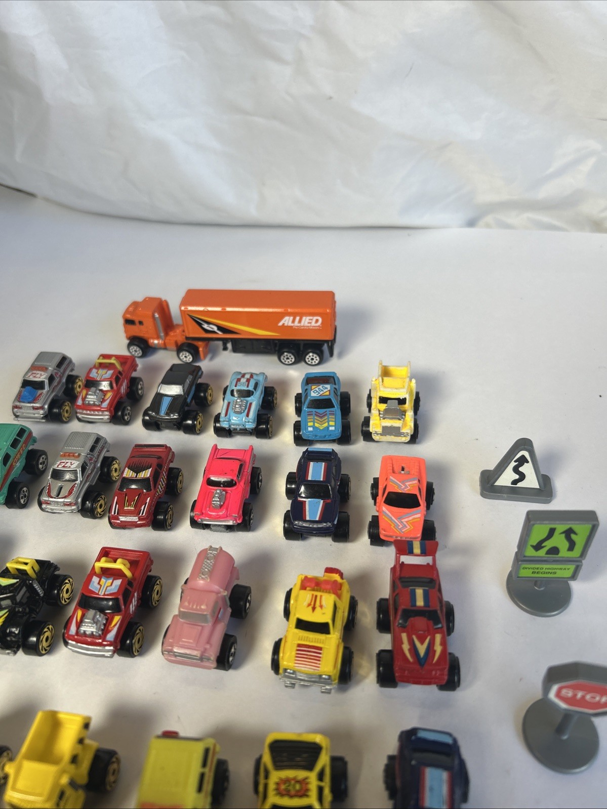 ROAD CHAMPS Lot 53X Cars Diecast Planes Allied Semi (Micro)