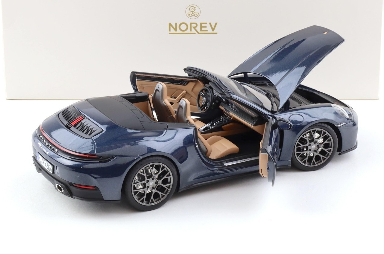 1:18 NOREV 2025 PORSCHE 911 (992.2) Carrera Cabriolet Yachting Blue met. DIECAST