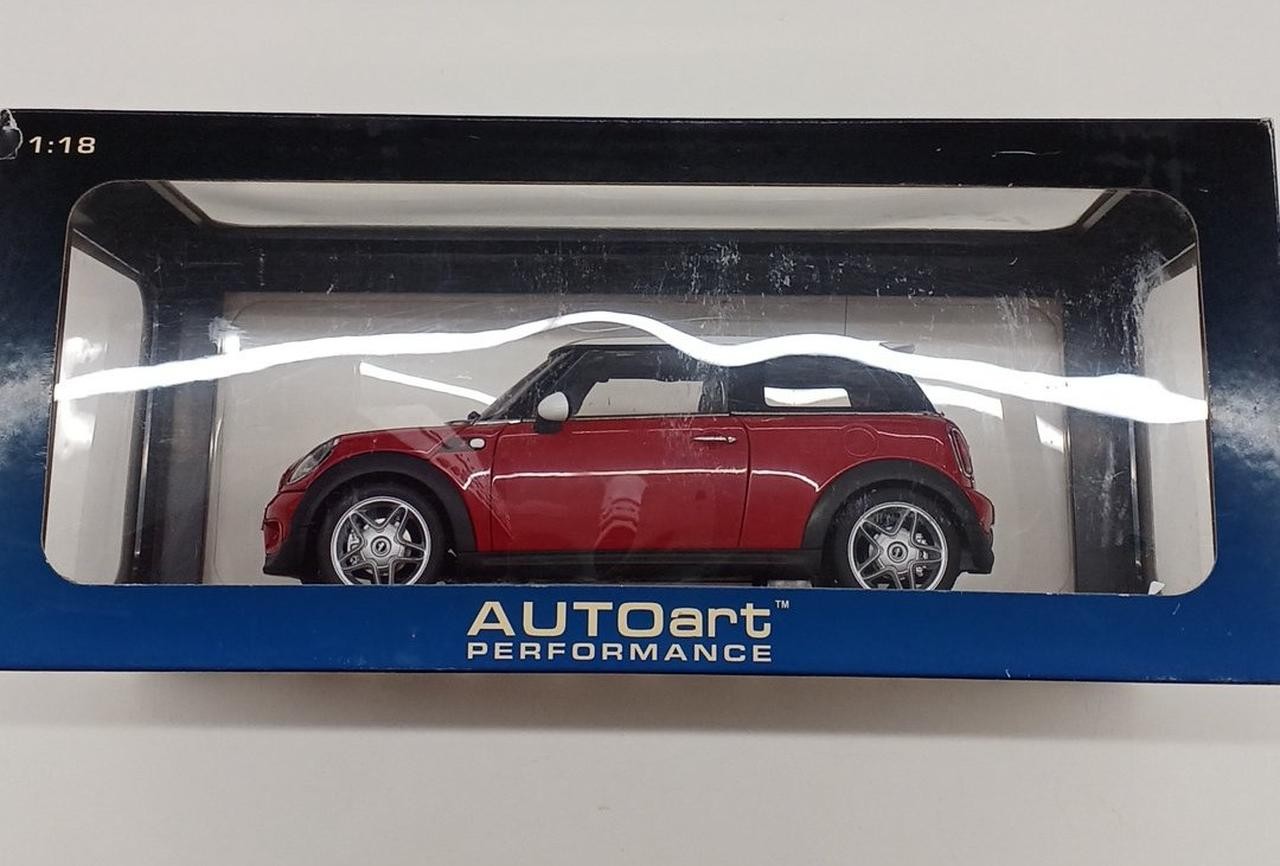 AUTOART MINI COOPER S Red x White