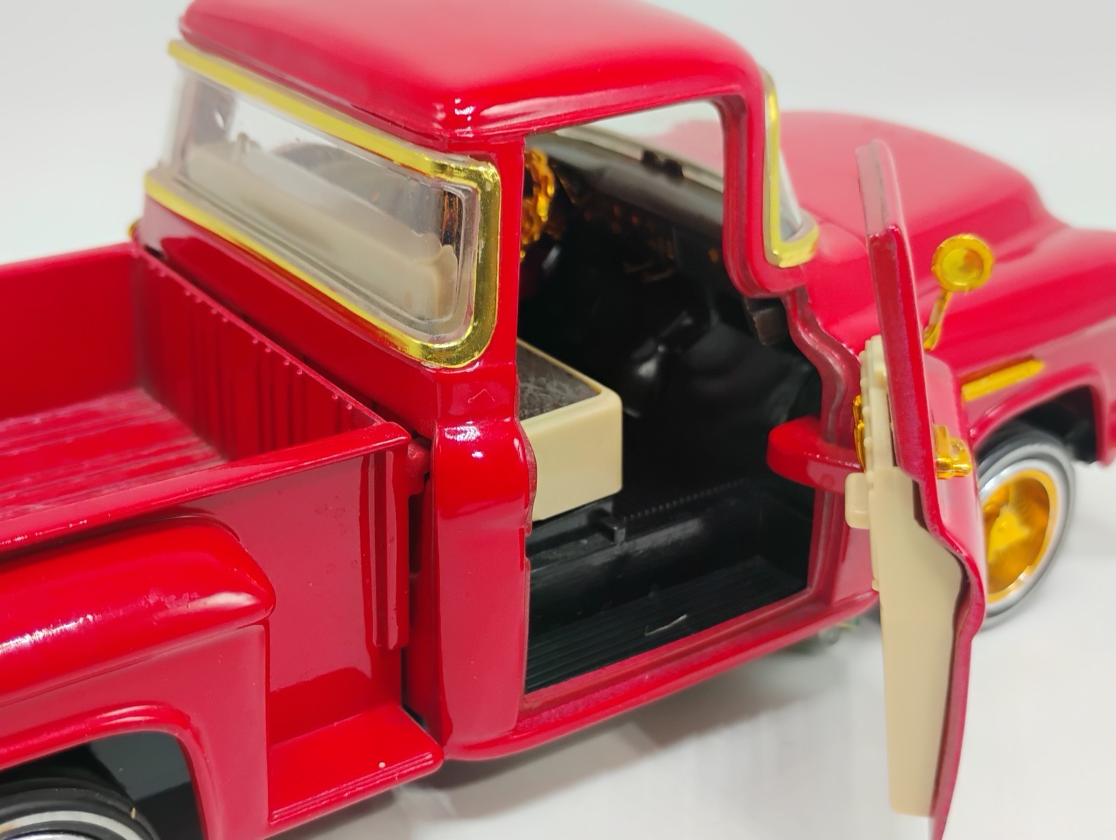 RARE Sunnyside 1:24 Scale Red 1955 Chevy Pickup Lowrider w/ Gold Dayton’s & Trim