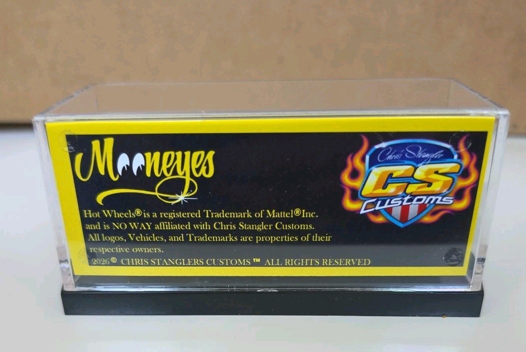 Hot Wheels Dallas 26th Nationals CS Customs Black Mooneyes Silverado War Games