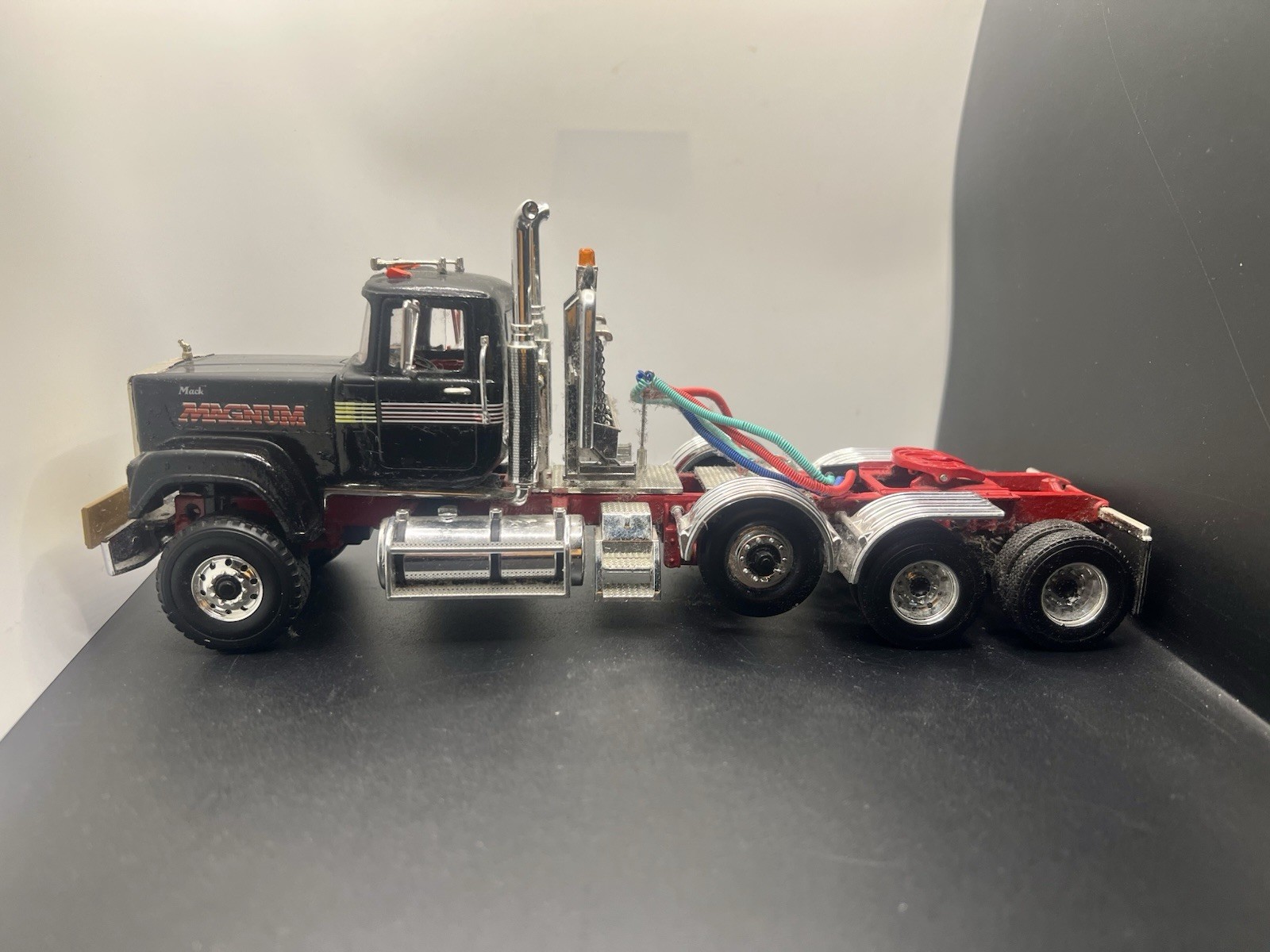 1/34 Custom Conversion First Gear Mack Superliner II Magnum Tri Axle Tractor
