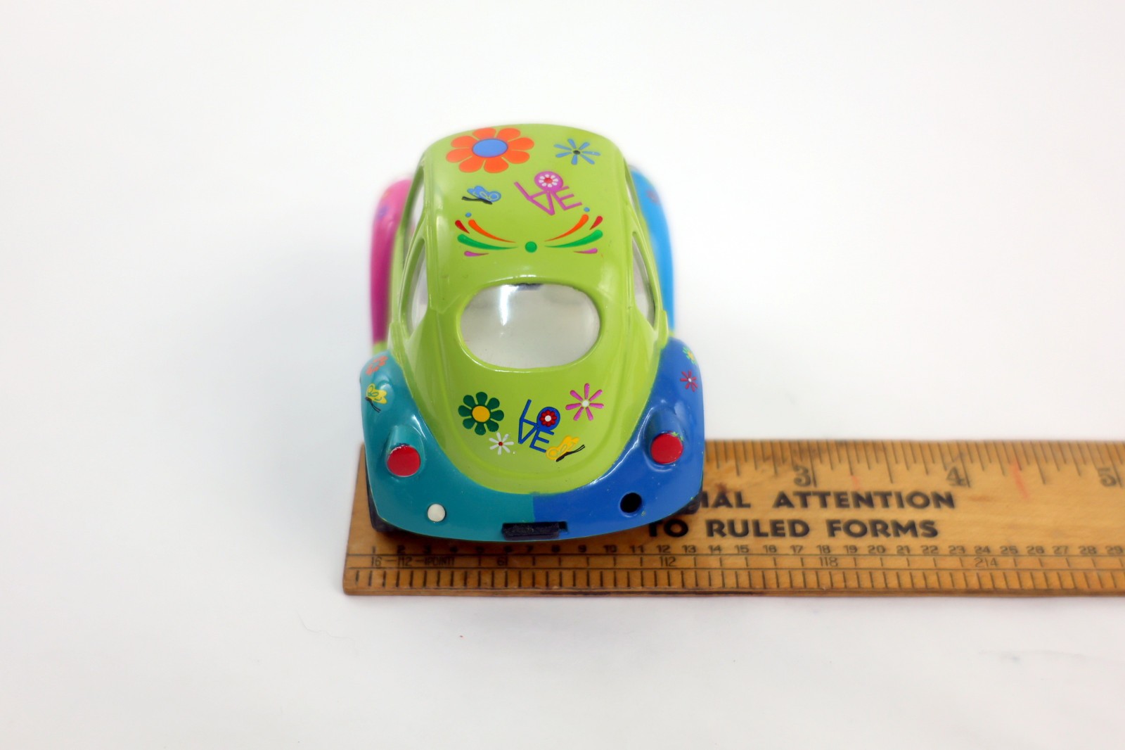 Vtg VW Volkswagon Beetle Flower Power Metal 3.5” Pullback Car Kintoy Kinsmart