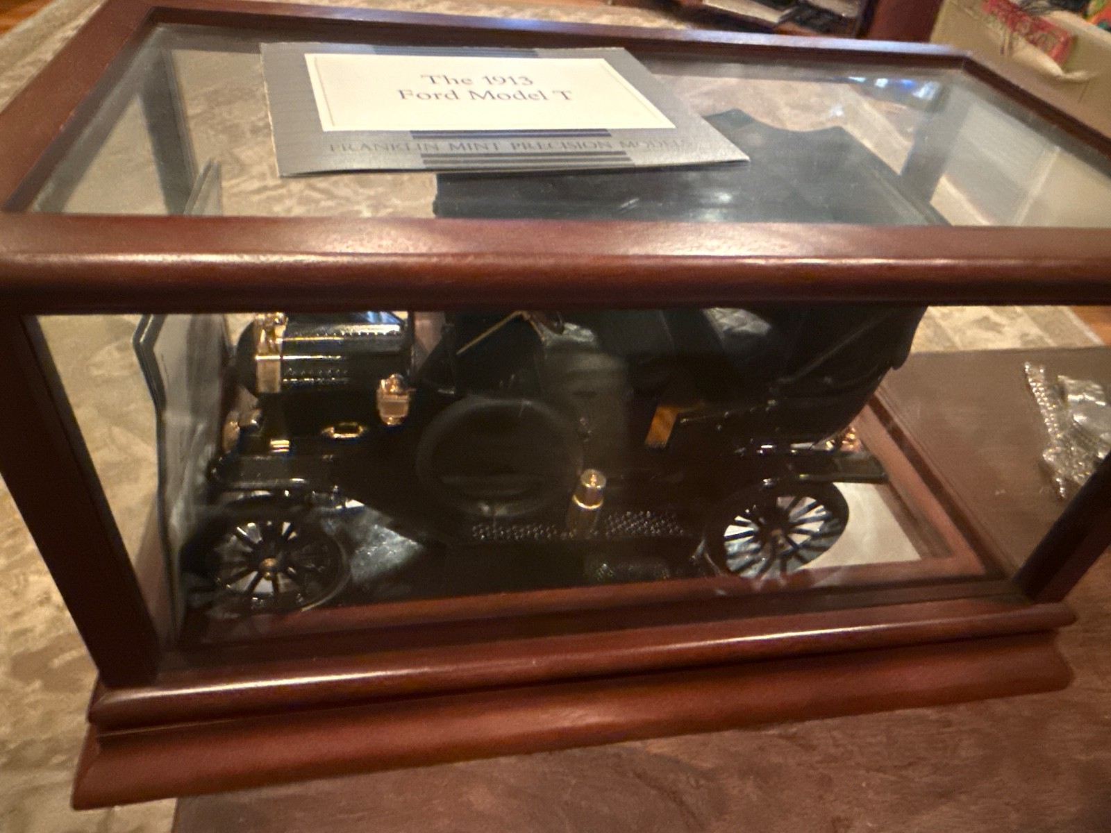 Franklin Mint 1913 Ford Model T Touring 1:16 Scale Diecast Model Car