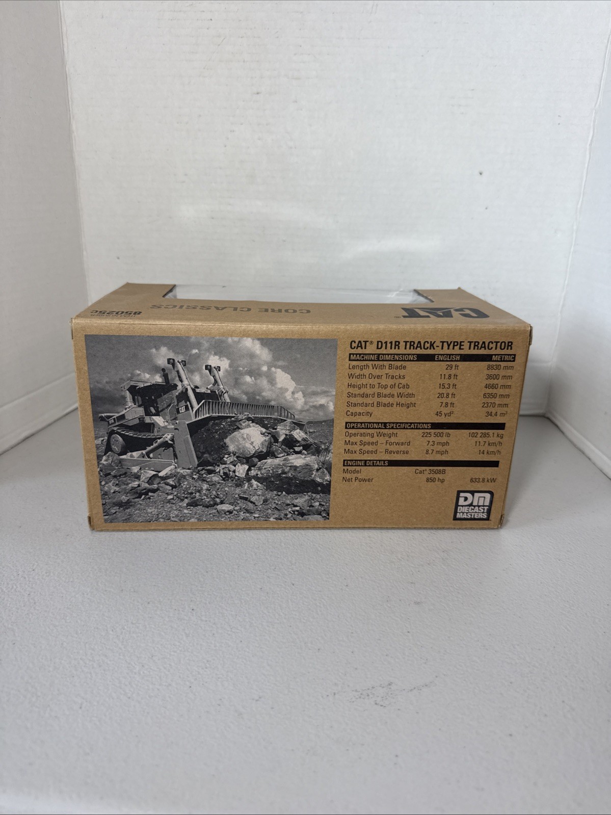 Diecast Masters CAT Caterpillar D11R Track-Type Tractor 1:50 Scale Model 85025C