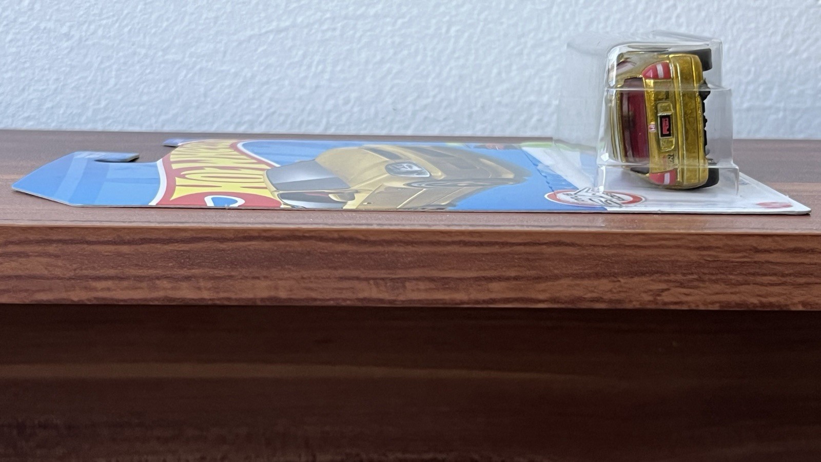 MINT Hot Wheels EK9 Honda Civic Type R Super Treasure Hunt Golden Nugget + Extra