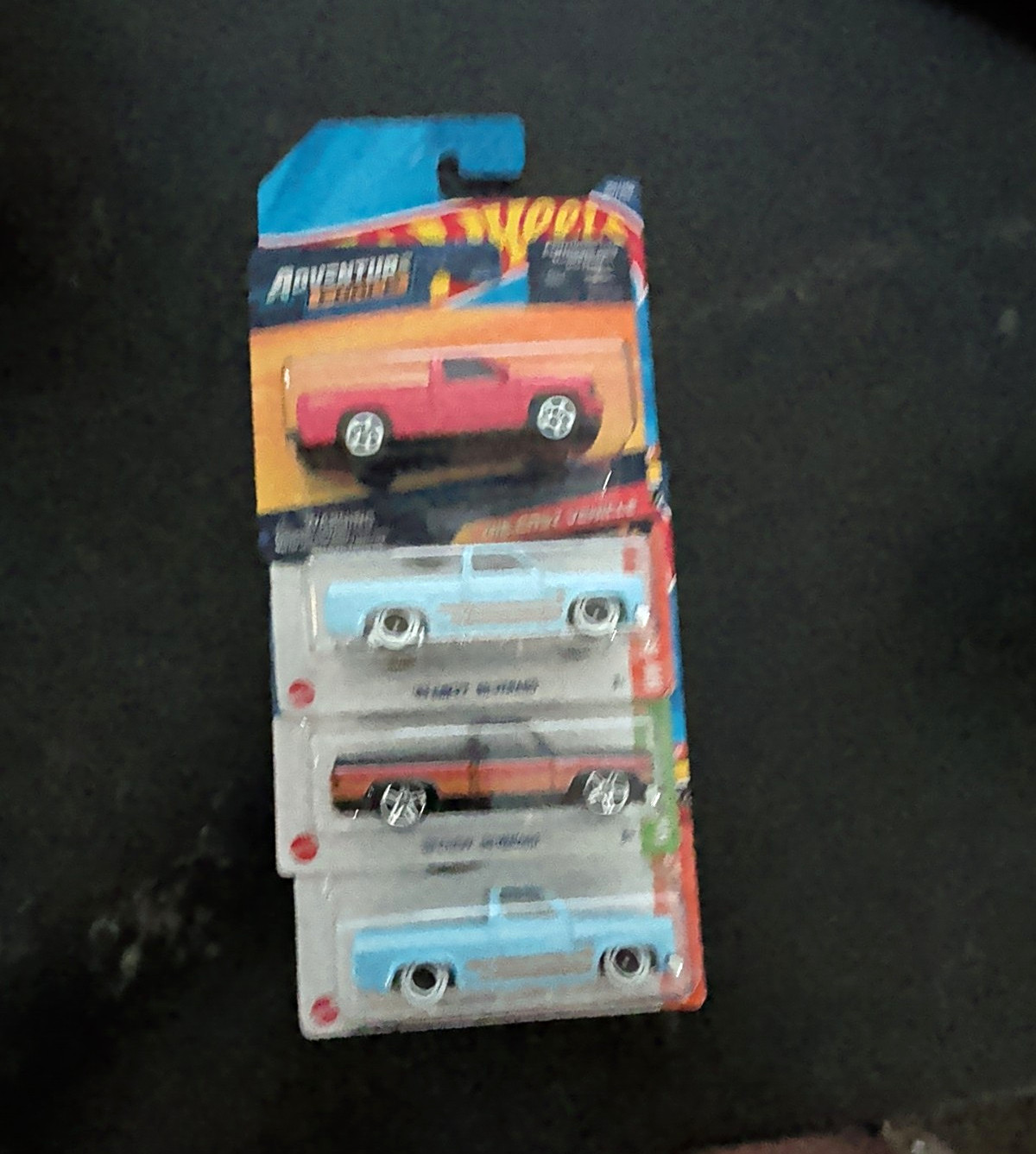 Hot Wheels 1:64 ’83 Chevy Silverado Blue Diecast Pickup Unopened Box
