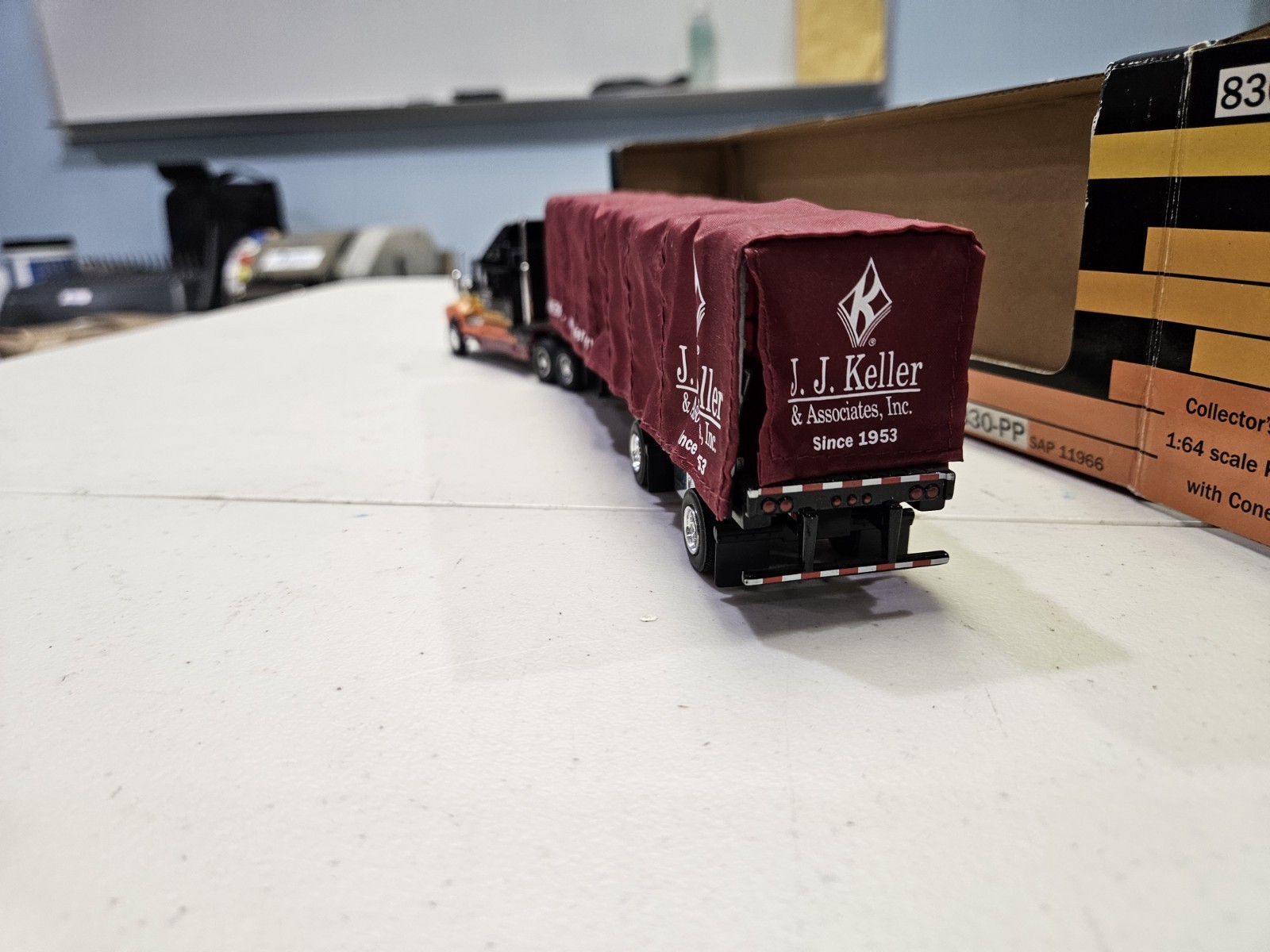 SpecCast J.J. Keller 1:64 Kenworth T-600B w/Conestoga Trailer #830-PP *Details*