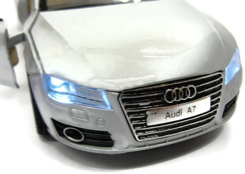 Audi A7 Diecast Model Car With Pullback Action Funny Miniature Collector Toy