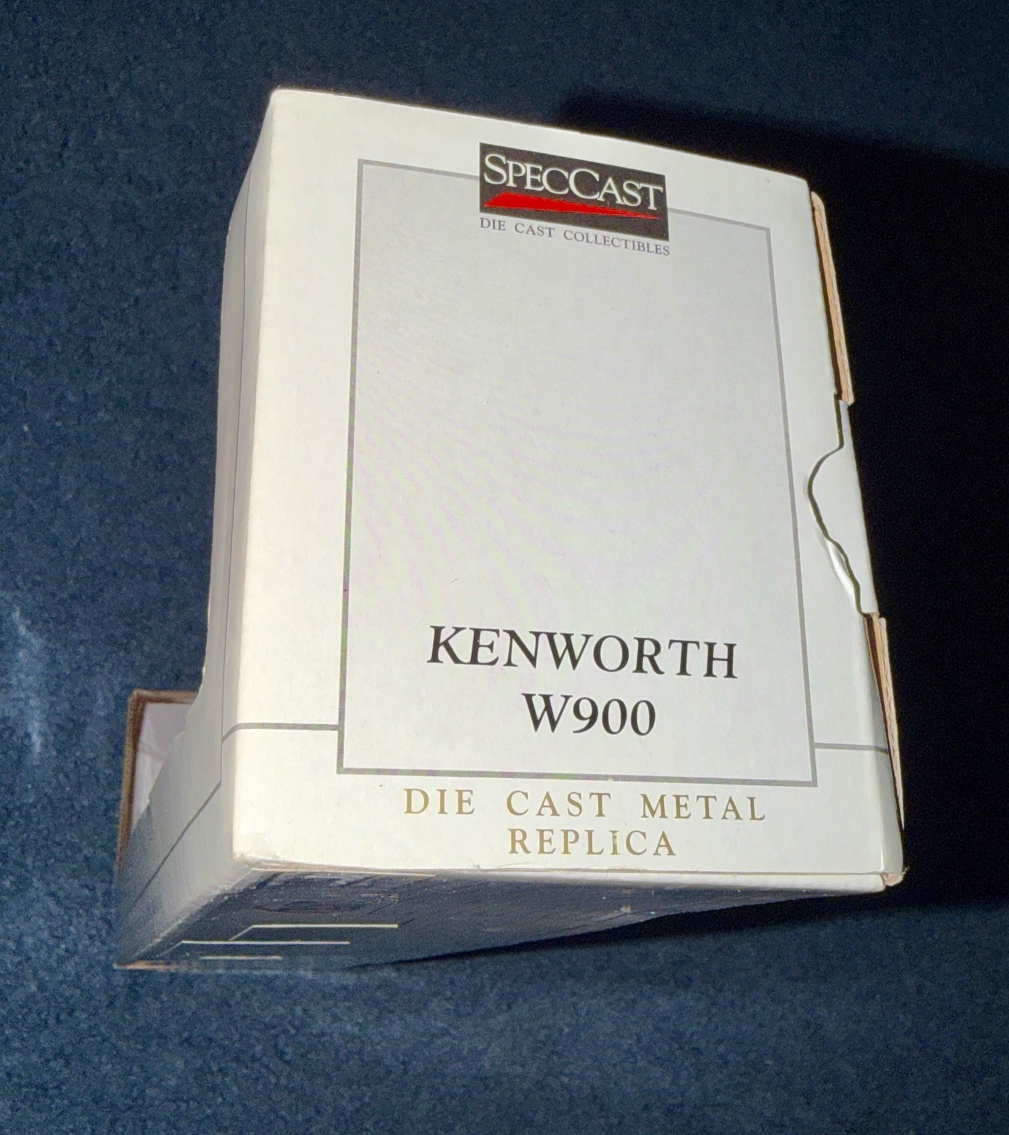 Speccast 1/64 Die Cast Minneapolis-Moline Kenworth W-900 Tractor Trailer #32040