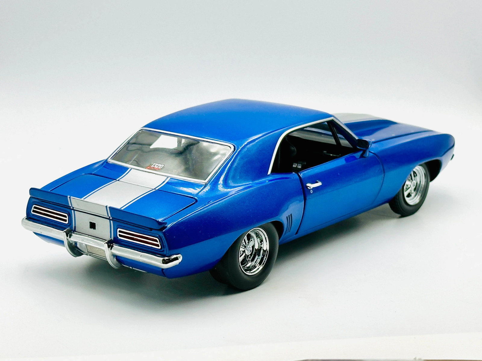 1:18 1969 Chevrolet Camaro — 1320 Drag Kings — Blue — GMP