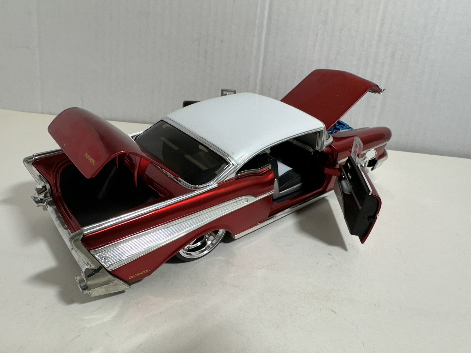 JADA DUB CITY 1957 CHEVY BEL AIR CANDY RED 1:24 DIECAST MODEL CAR NEW NO BOX