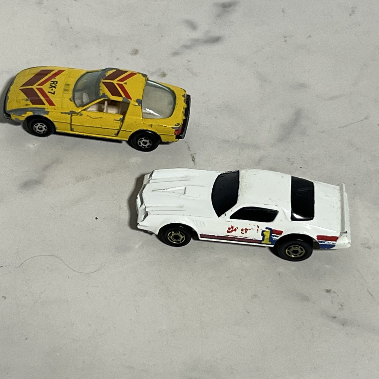 VTG Die Cast Sports Car Lot Hot Wheels Camaro Z28 Getty Oil Yatming Mazda RX-7