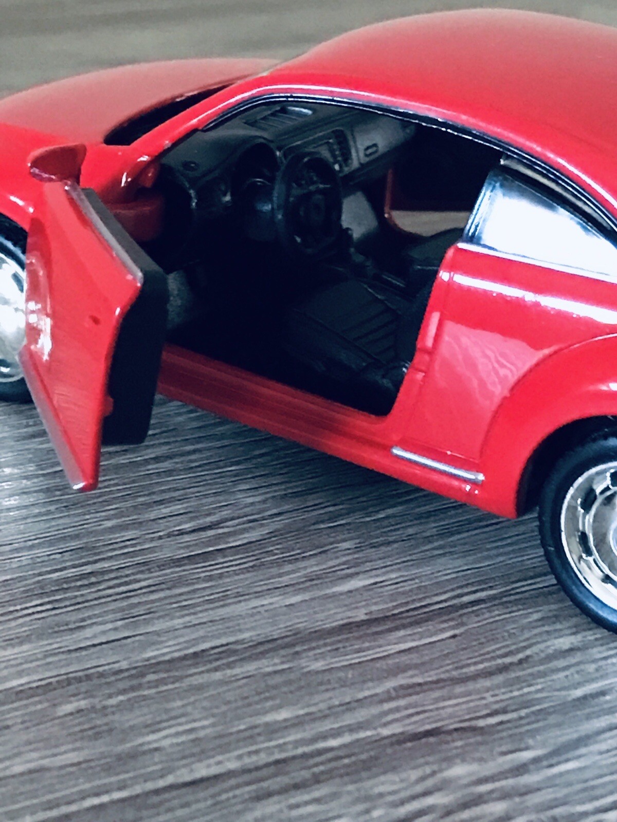 VW VOLKSWAGEN NEW BEETLE (A5) CAR RED ~1/36 VEHICLE COLLECTORS DIECAST MODEL