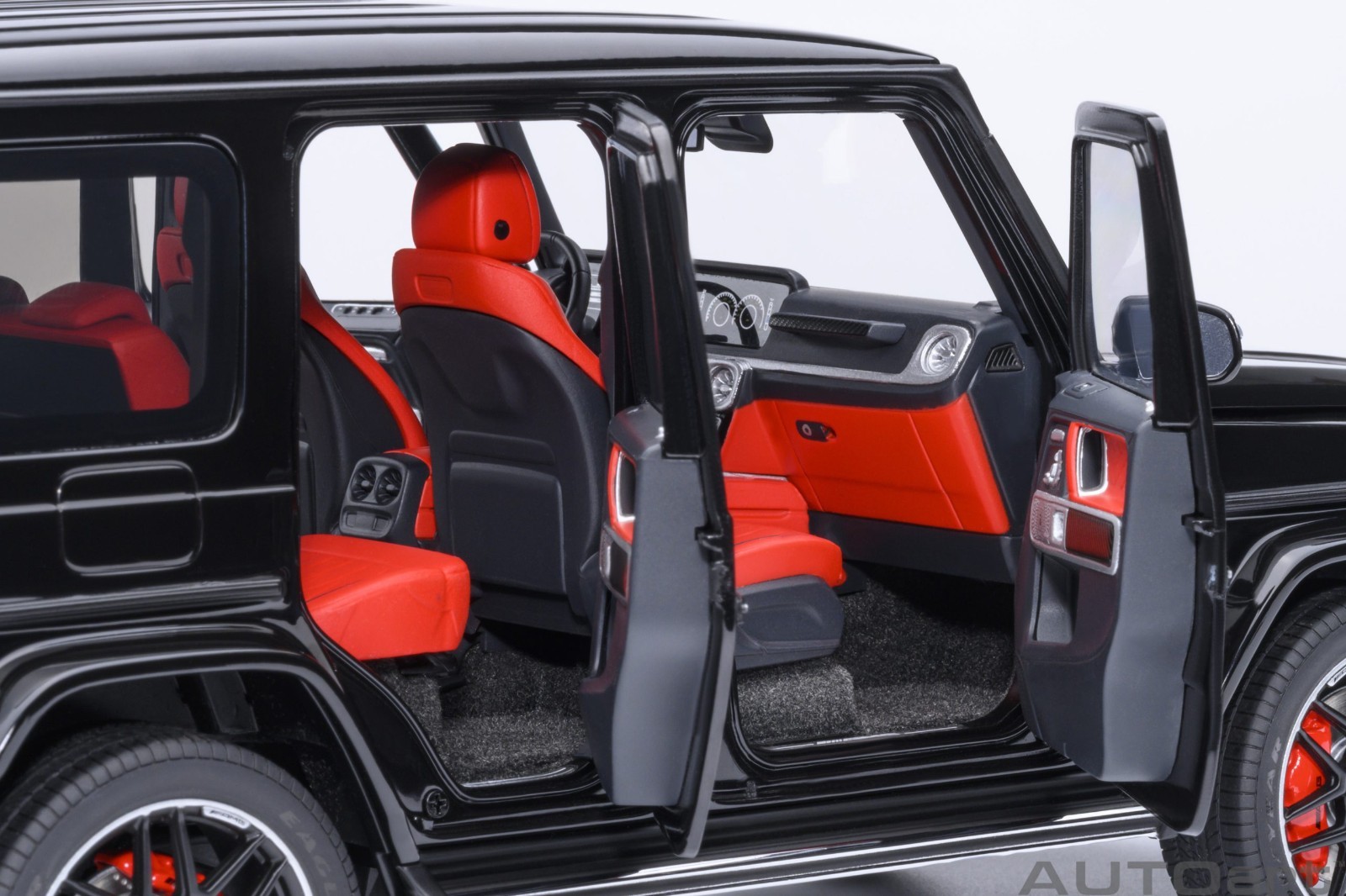 1/18 AUTOART 2019 MERCEDES-BENZ AMG G63 BLACK MODEL CAR 76354